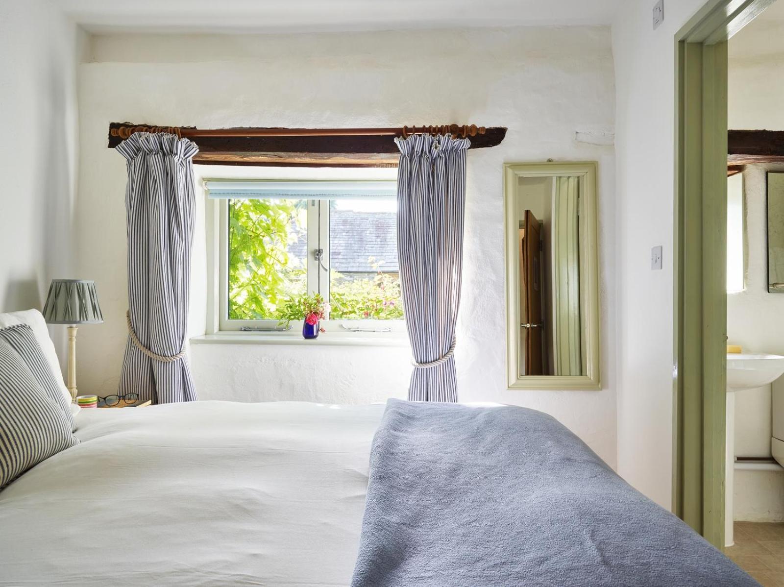 Trevadlock Manor Self Catering Cottages