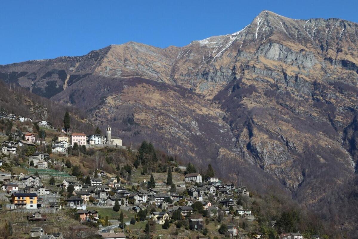 Cà Armonia 2 Lake & Mountain View Apartment