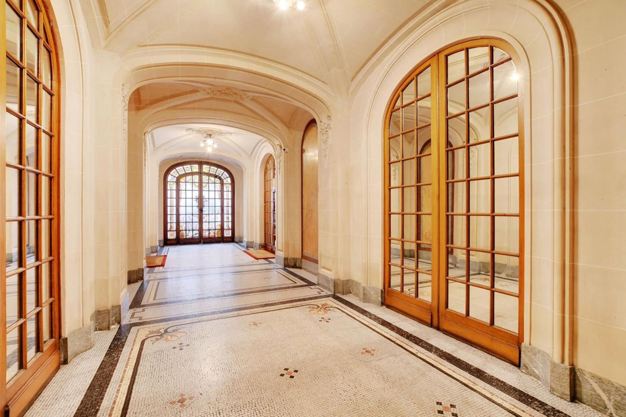 Trocadero - Longchamp 2bdr