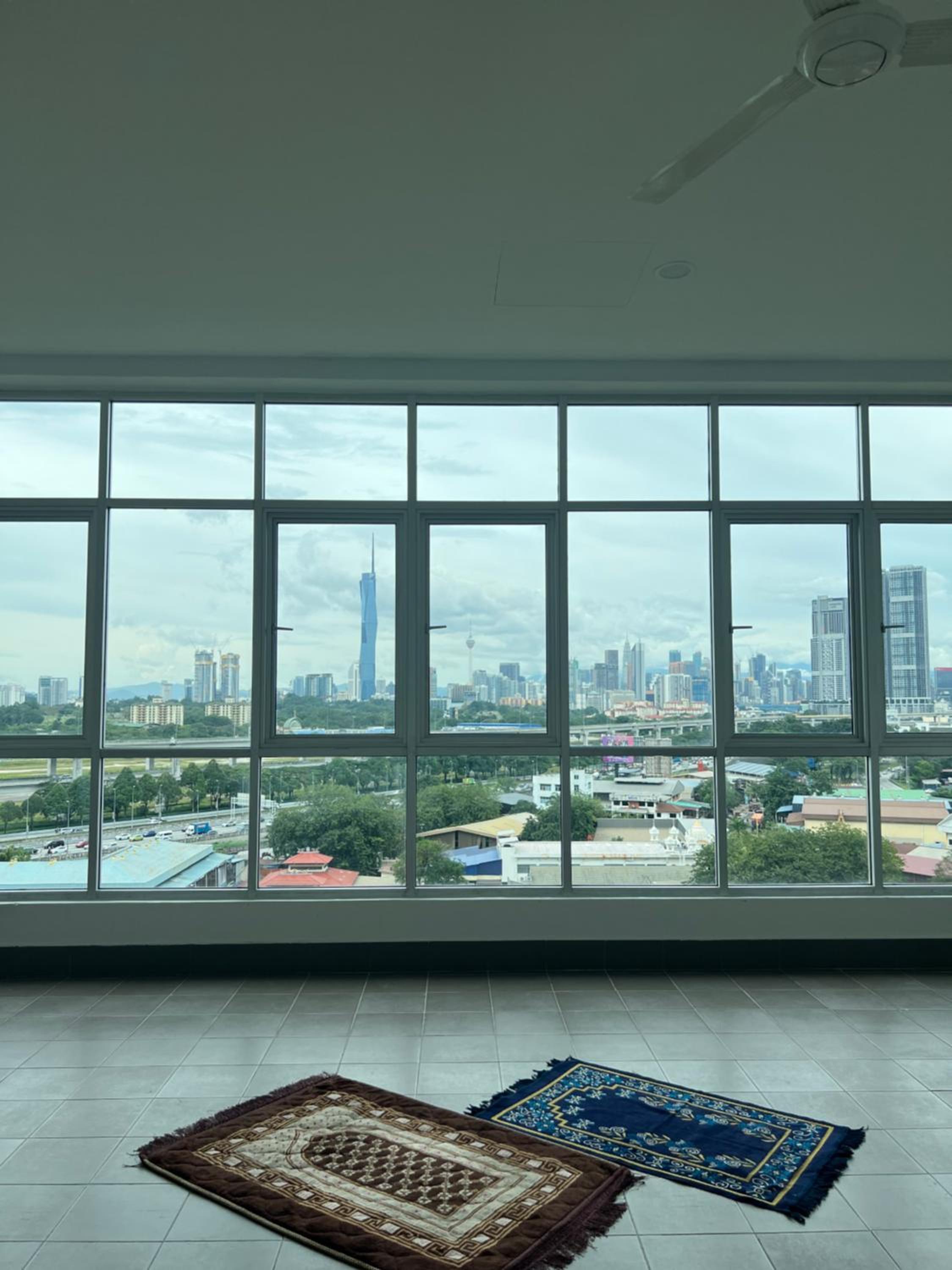 Razak City Residence by Lisa Homestay