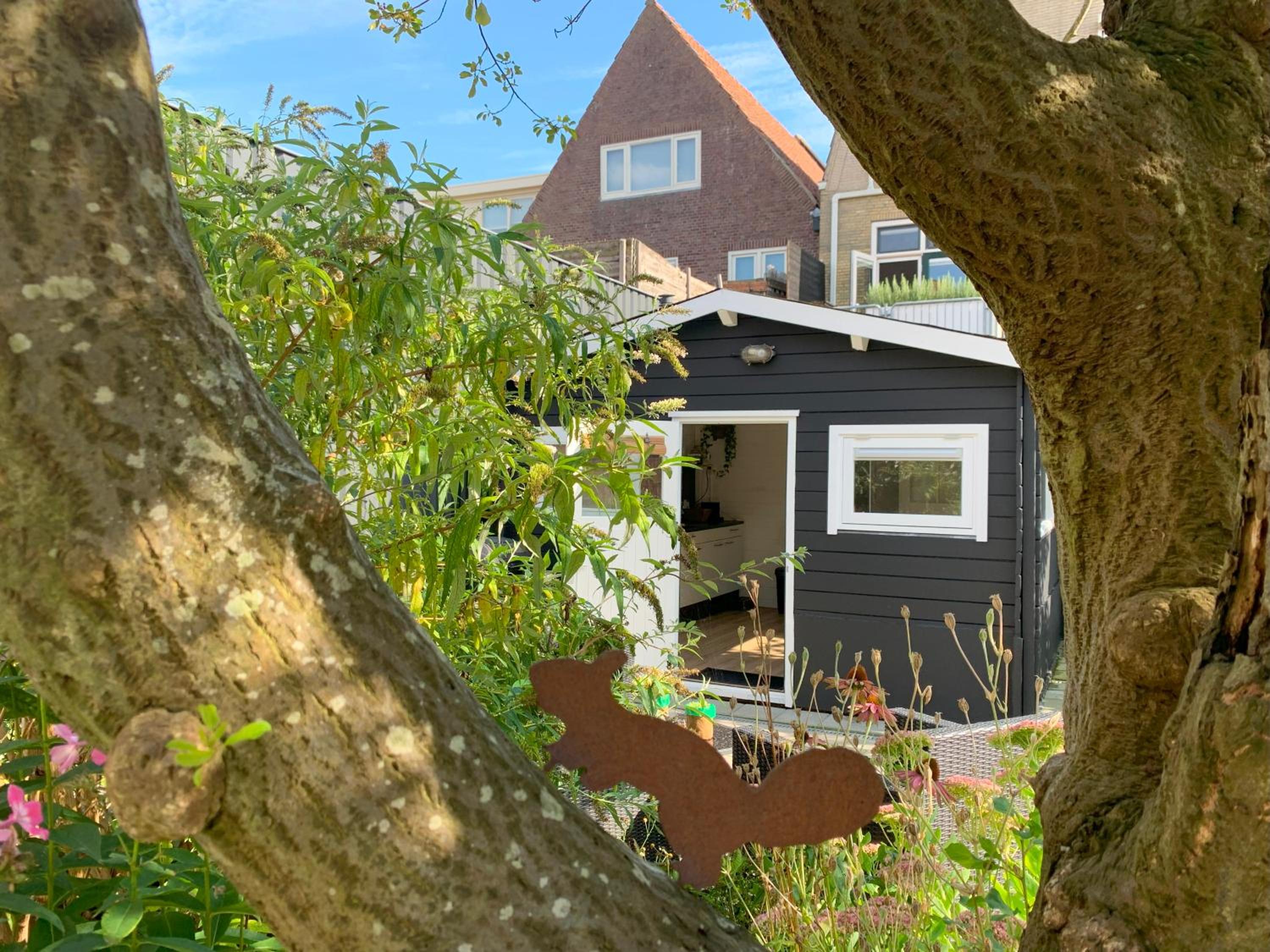 Tiny house tussen de grachten view 2