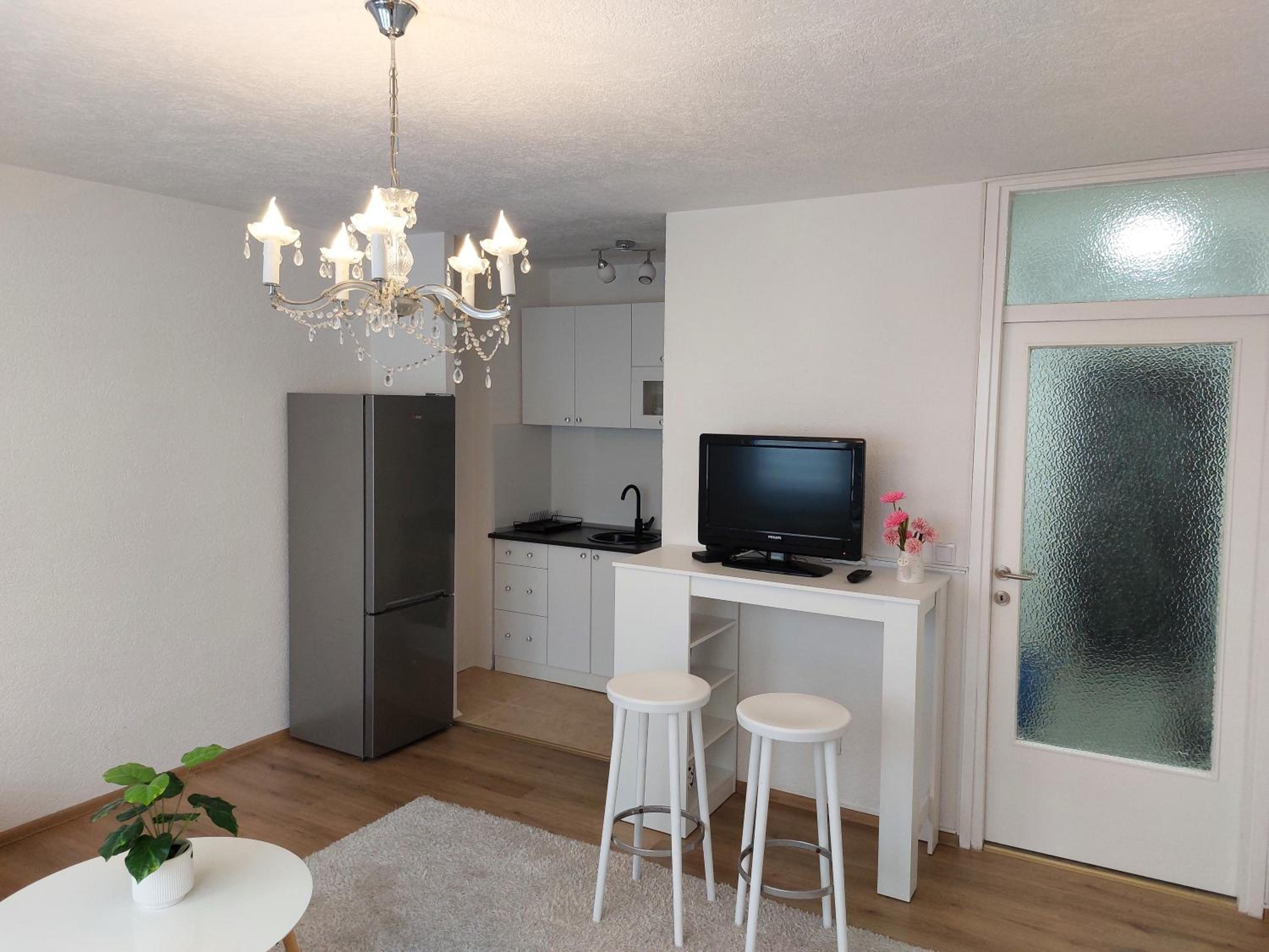 Apartman Ally