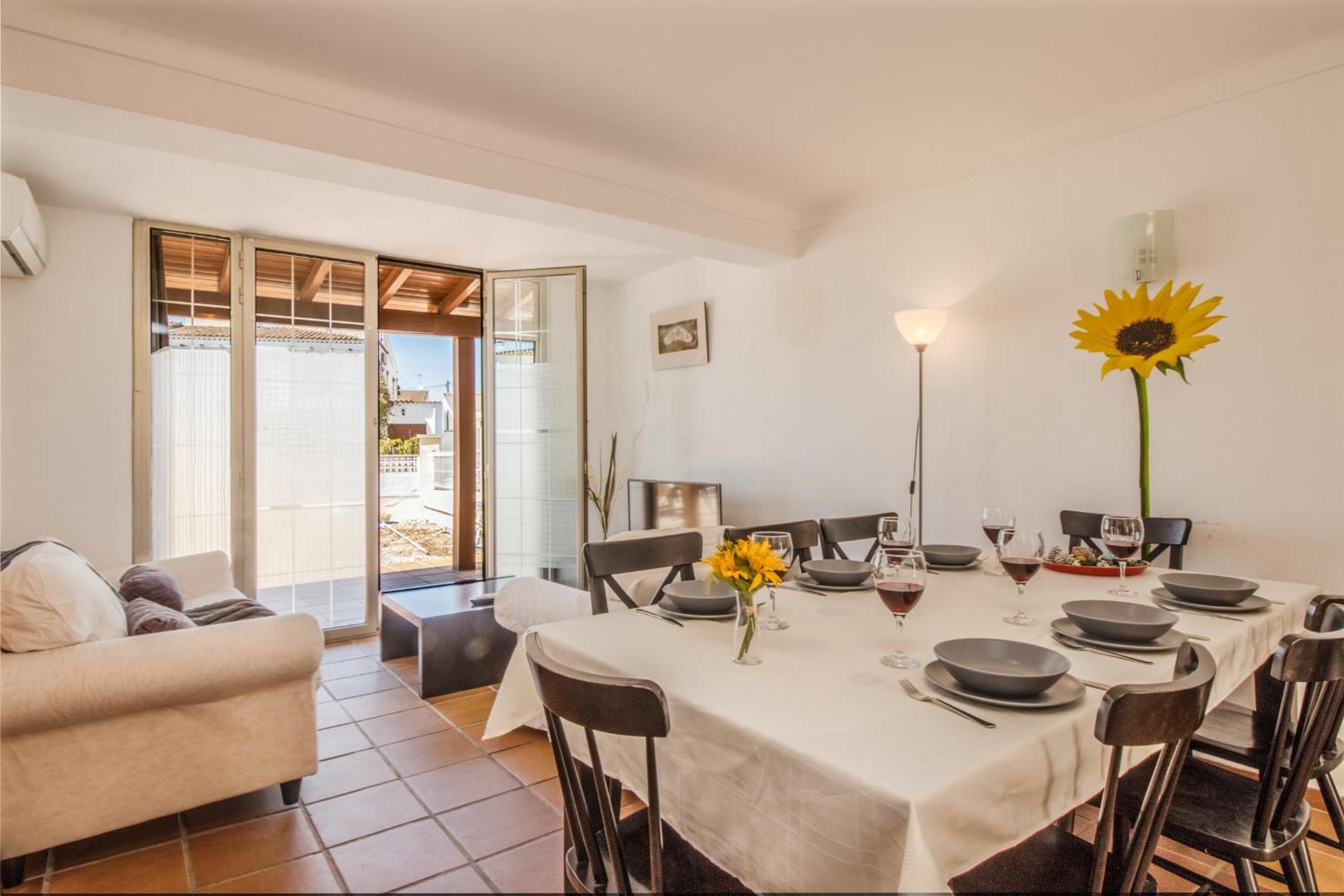 5 HABITACIONES, 3 BAÑOS, PISCINA PRIVADA, AMARRE 15m view 4