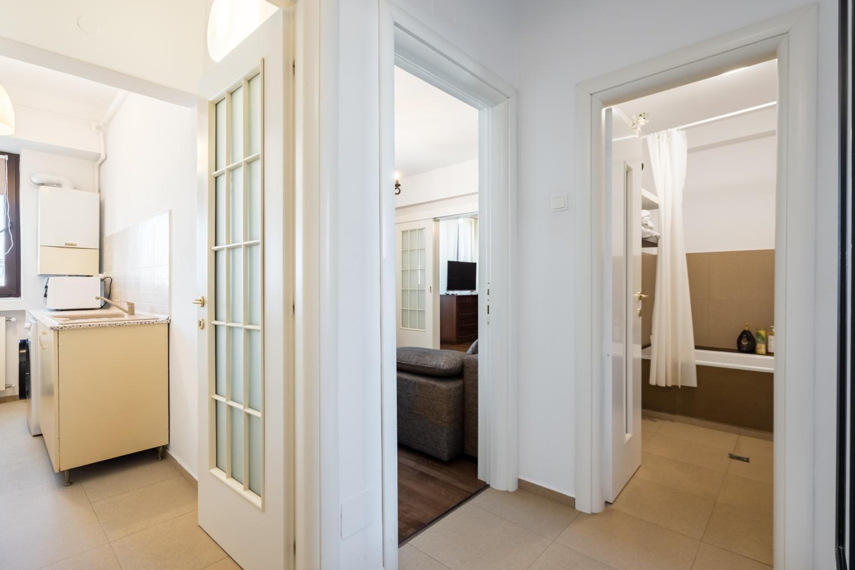 Ultracentral Apartment Romana