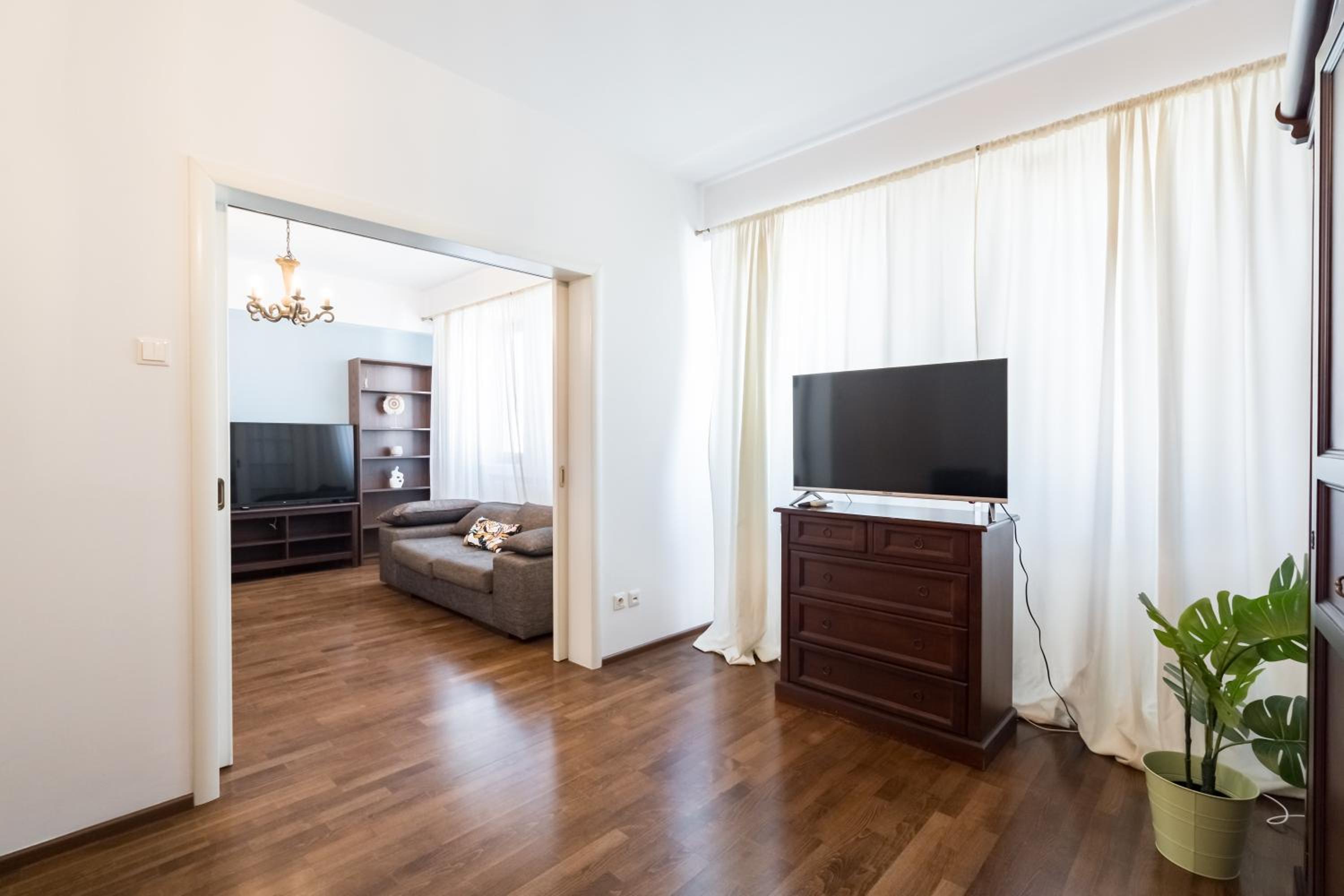 Ultracentral Apartment Romana