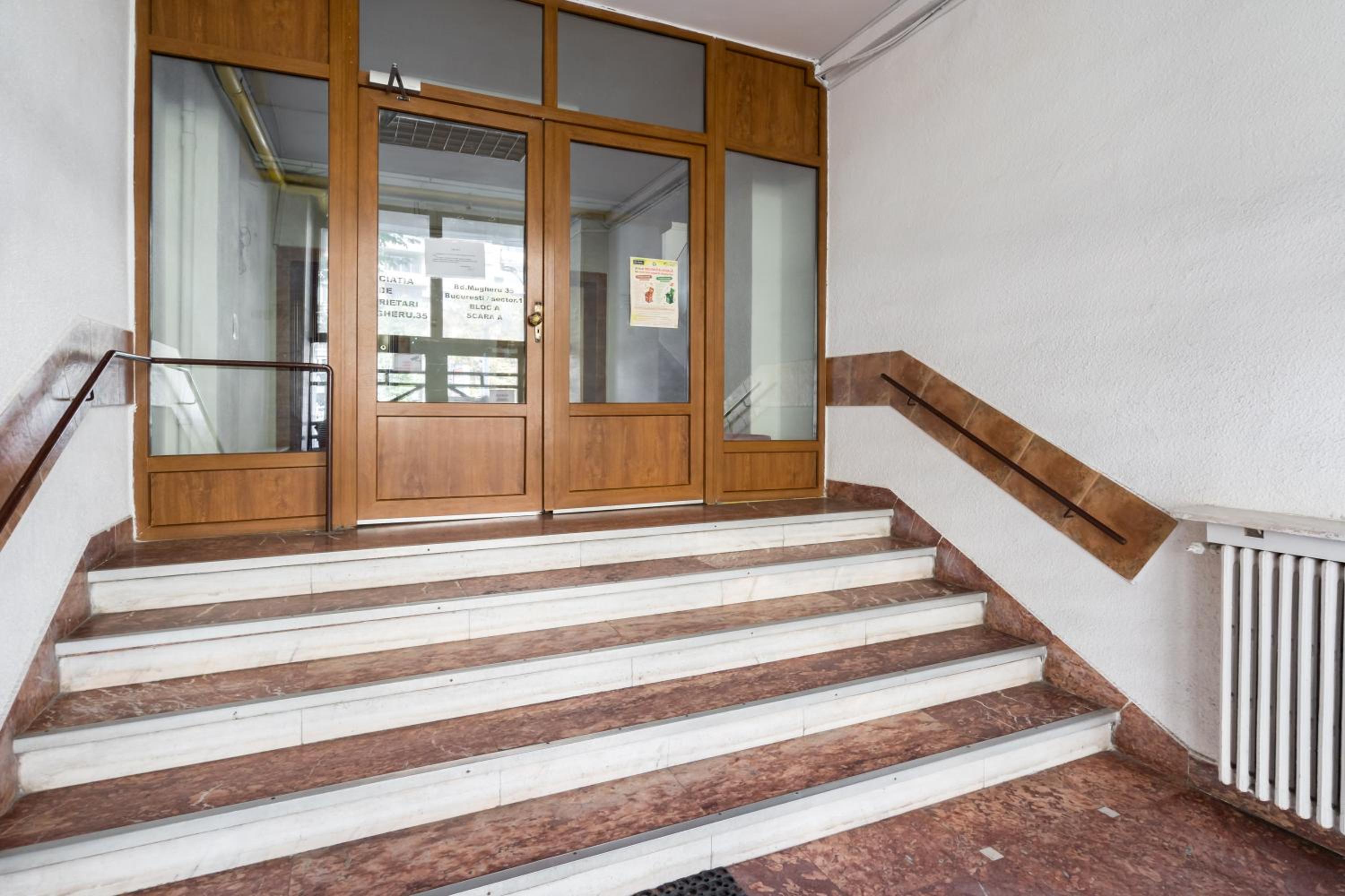 Ultracentral Apartment Romana