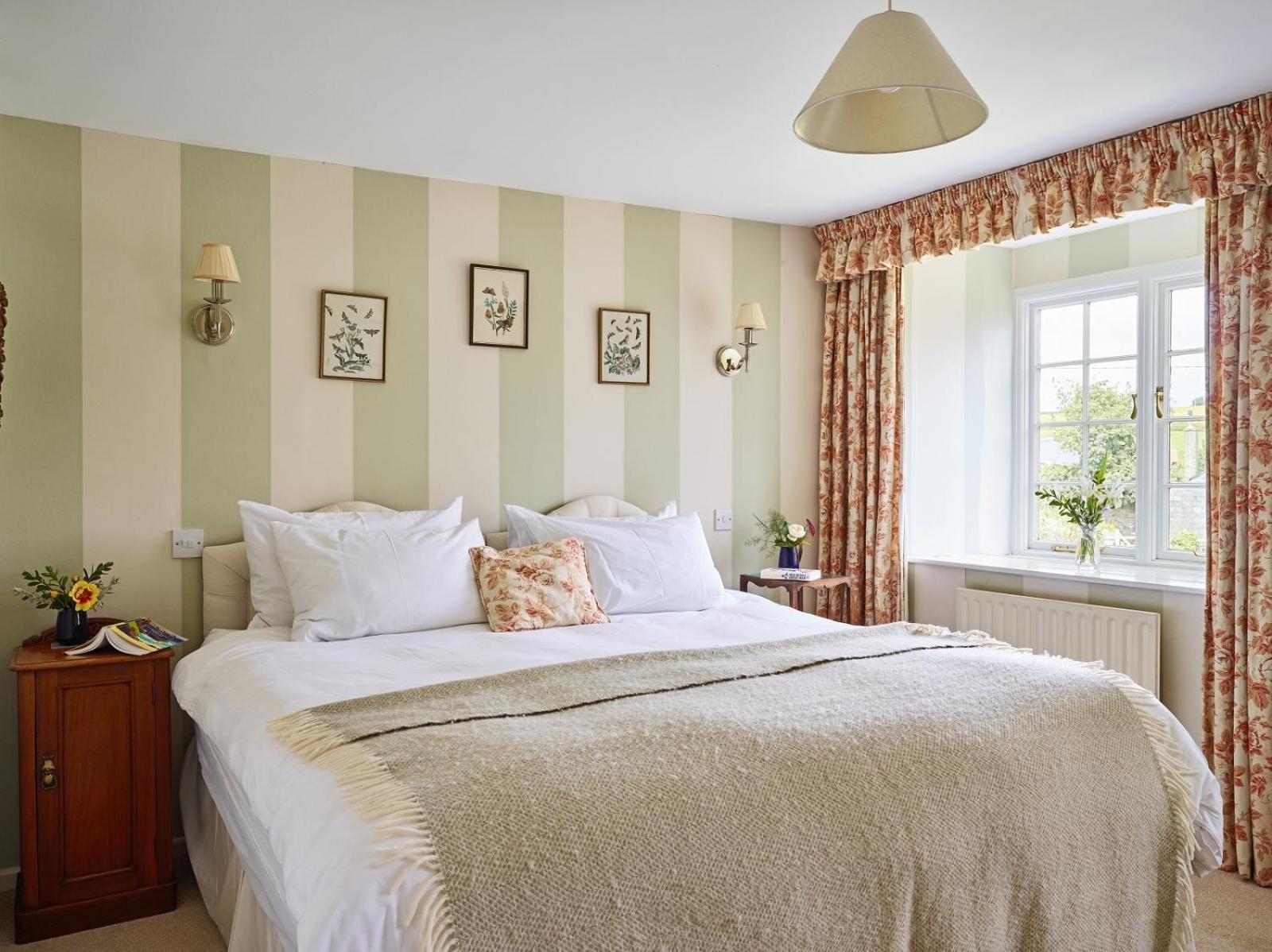 Trevadlock Manor Self Catering Cottages