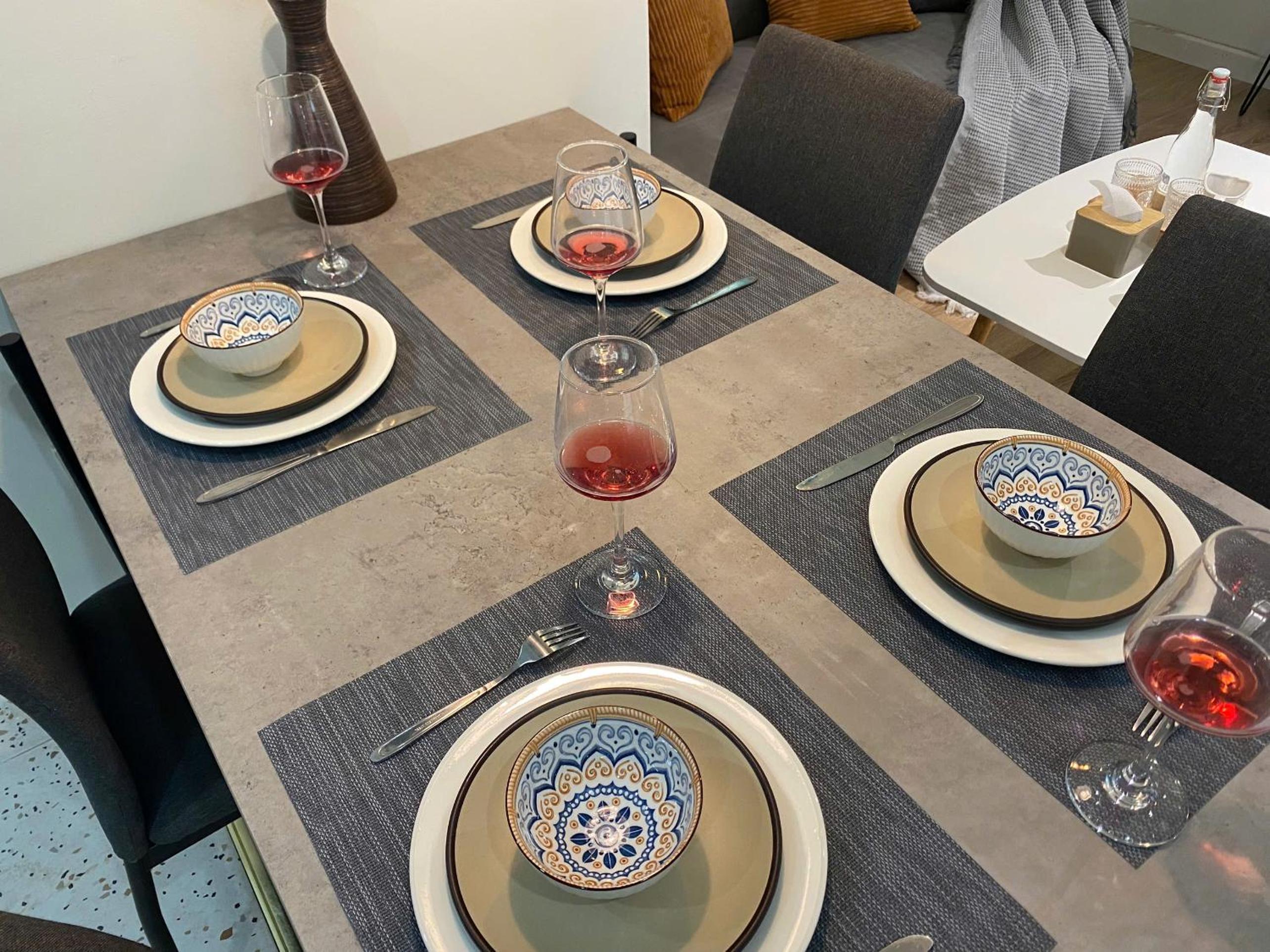 dining