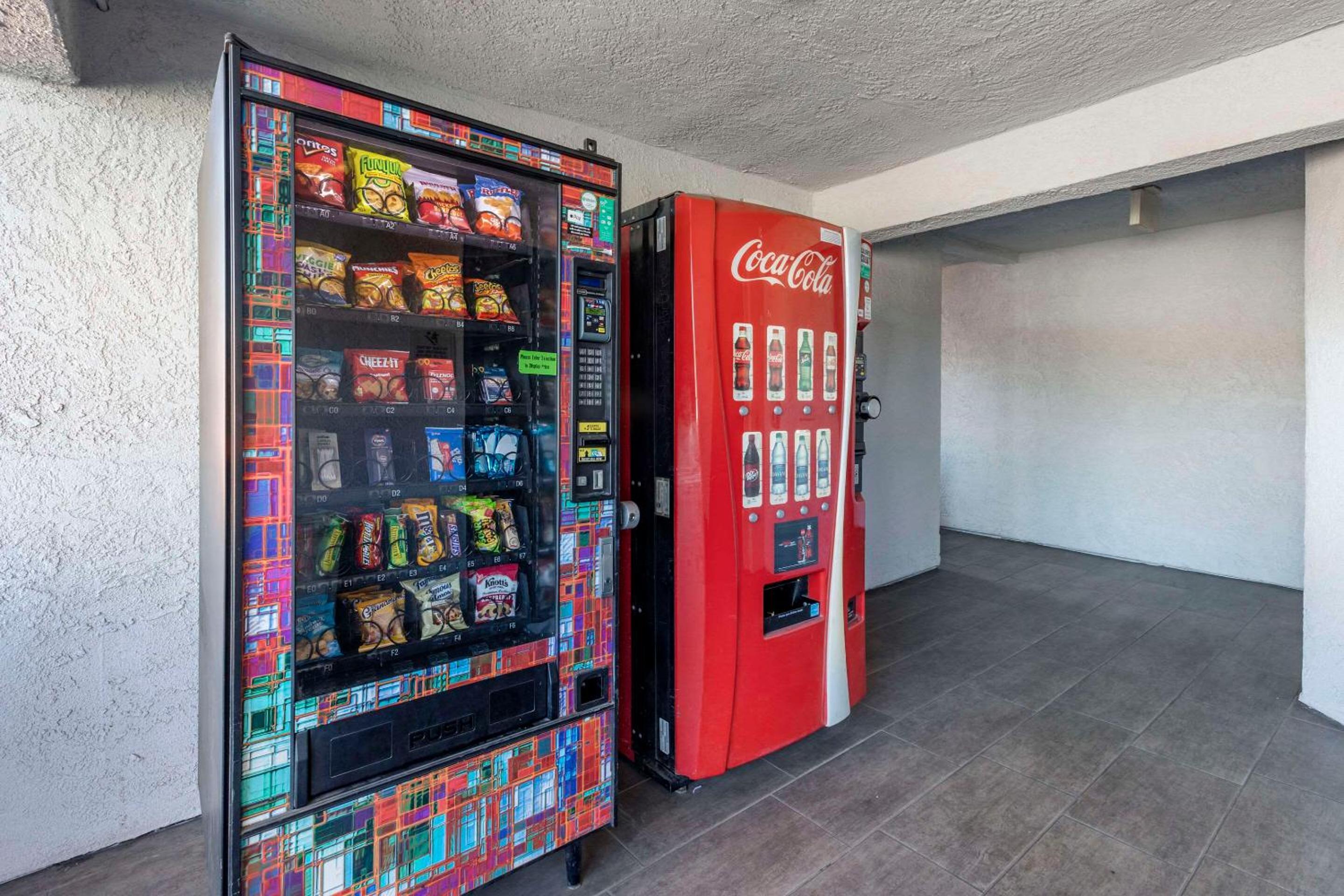 Burbank Vacations - Quality Inn Burbank Airport - Property Image 32