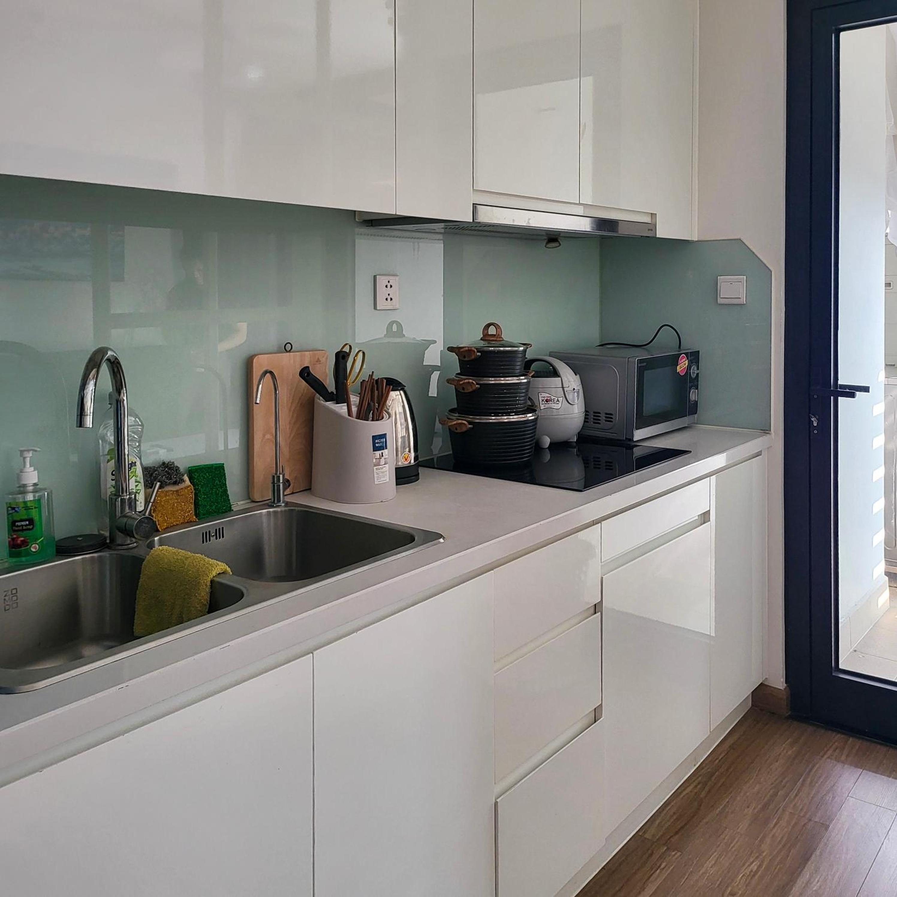 Vinhomes Sky Lake - Feria Homes