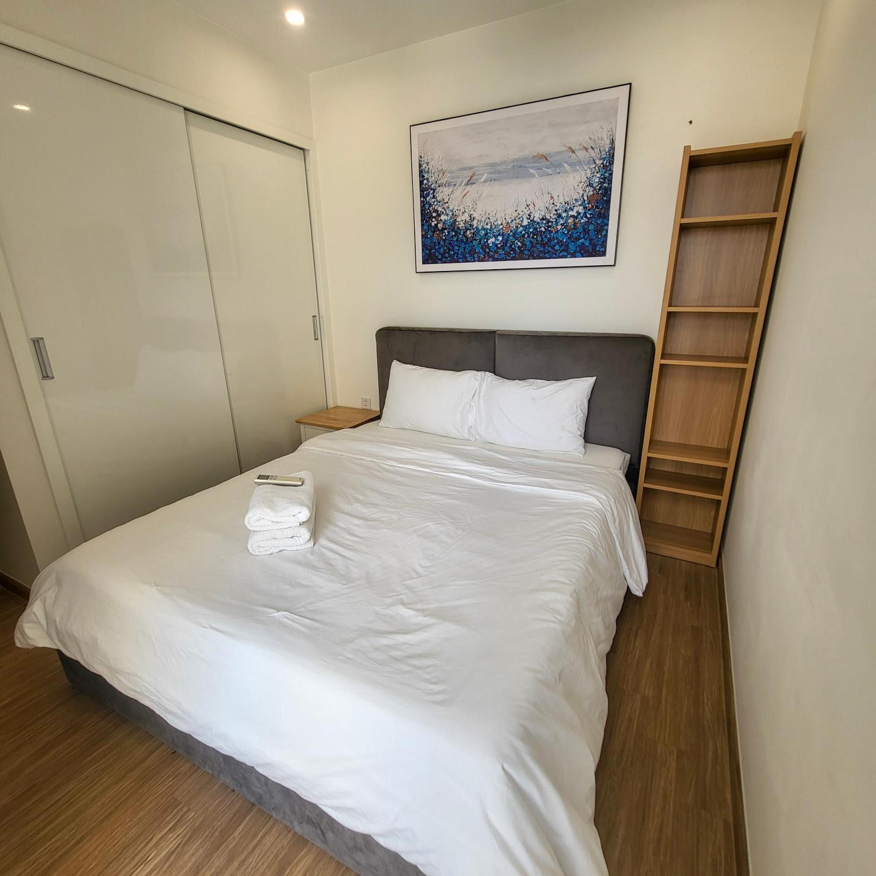 Vinhomes Sky Lake - Feria Homes