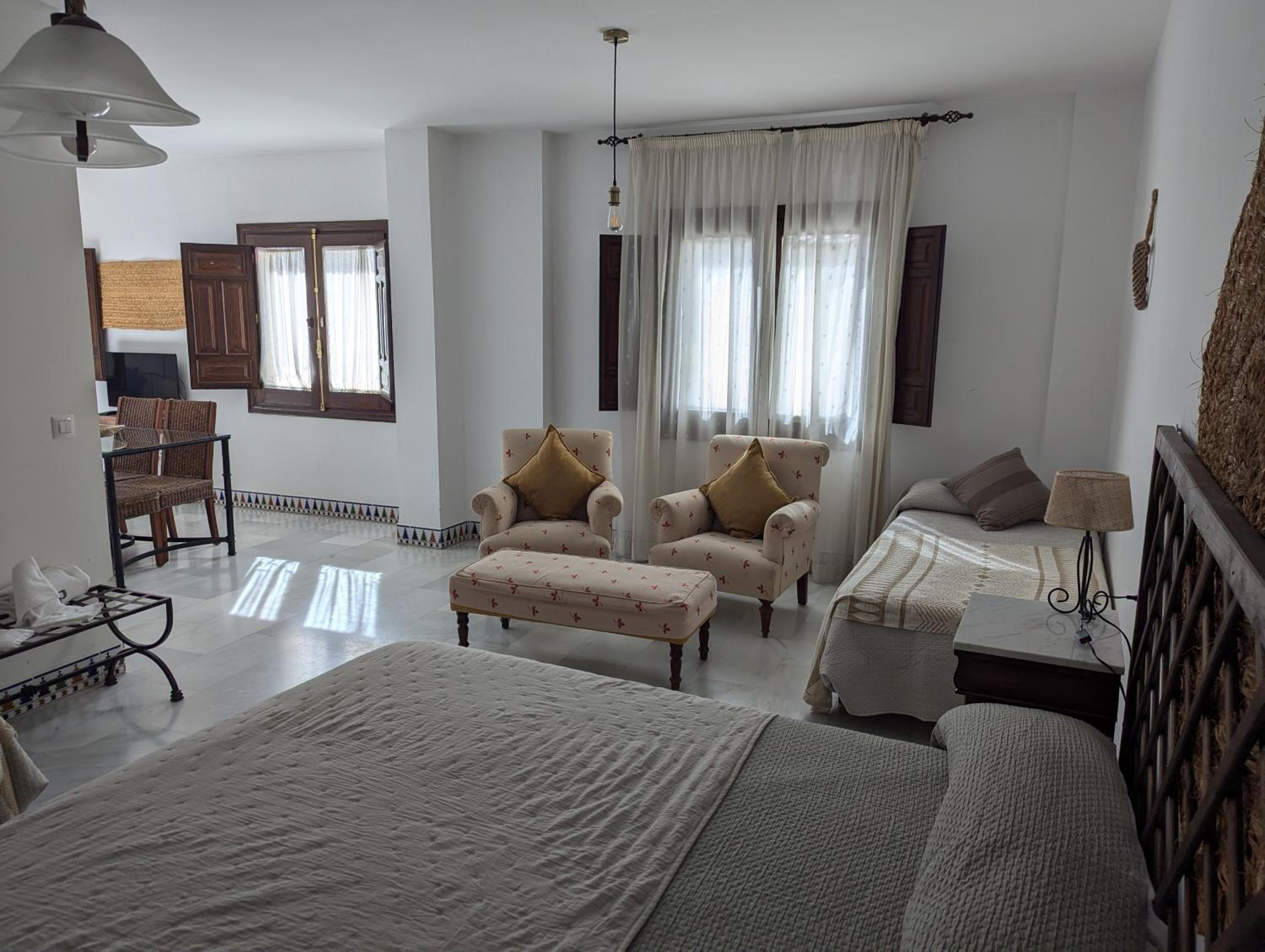 Apartamentos Plaza