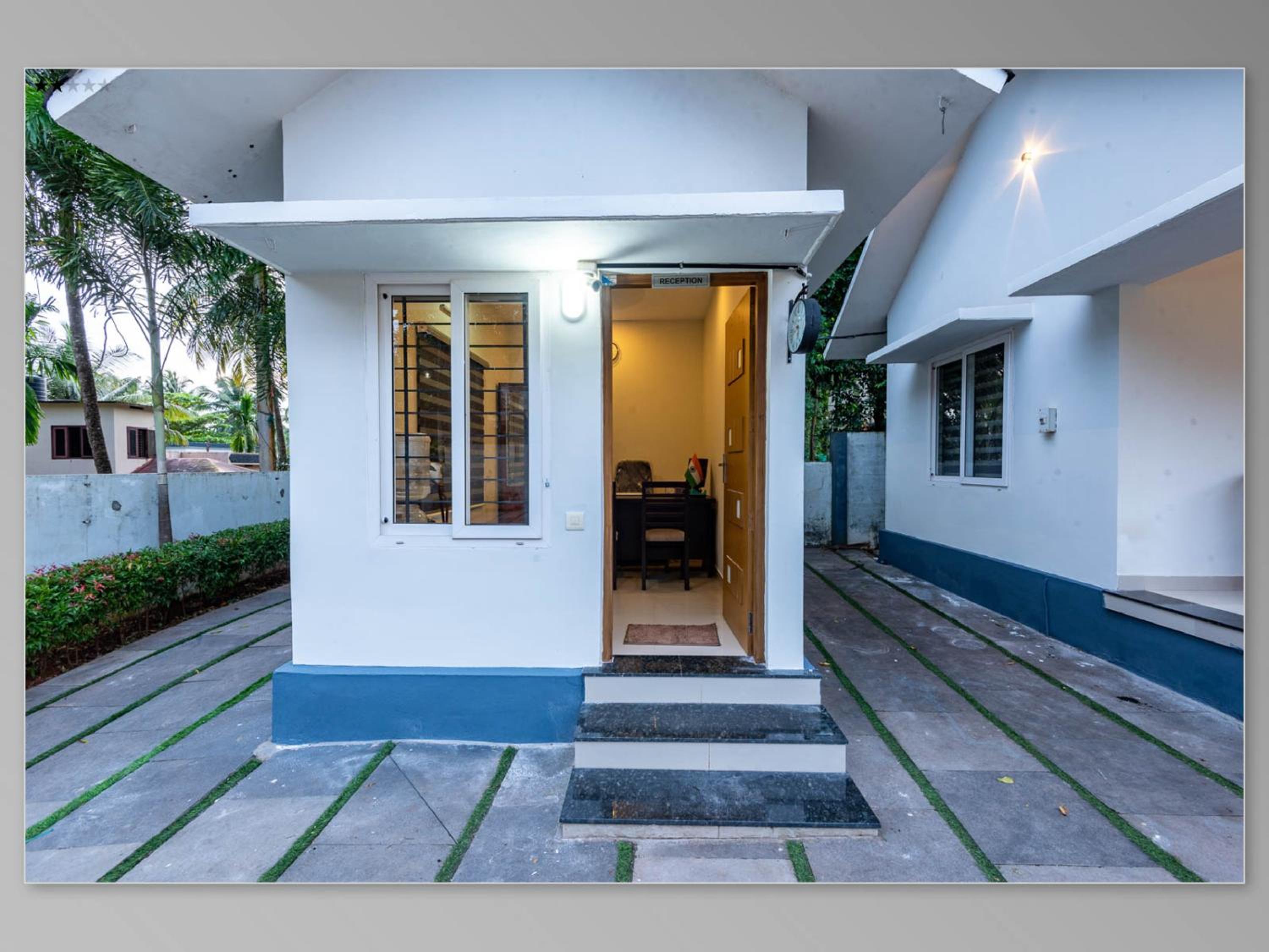 Abrigo Resorts