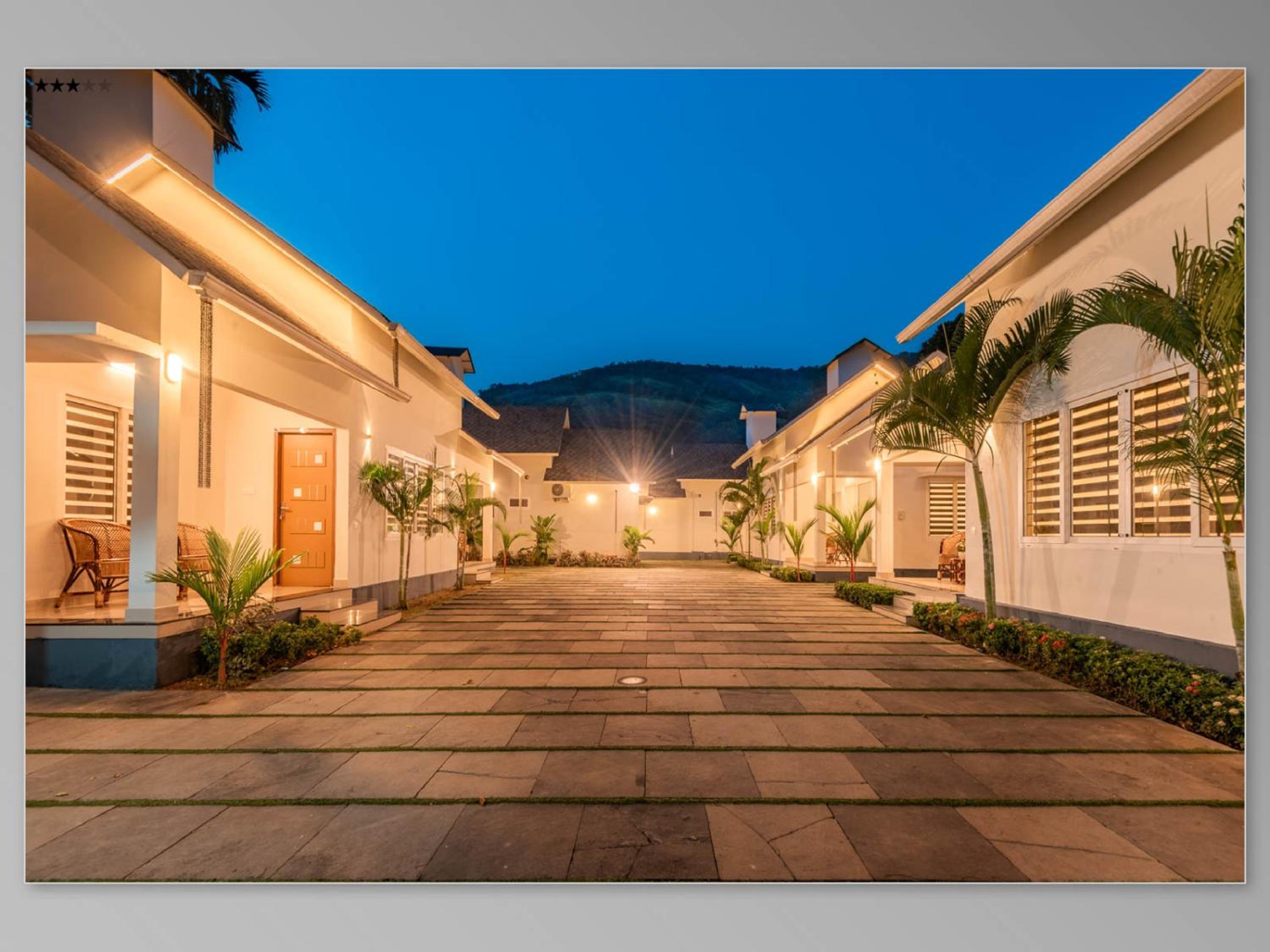 Abrigo Resorts