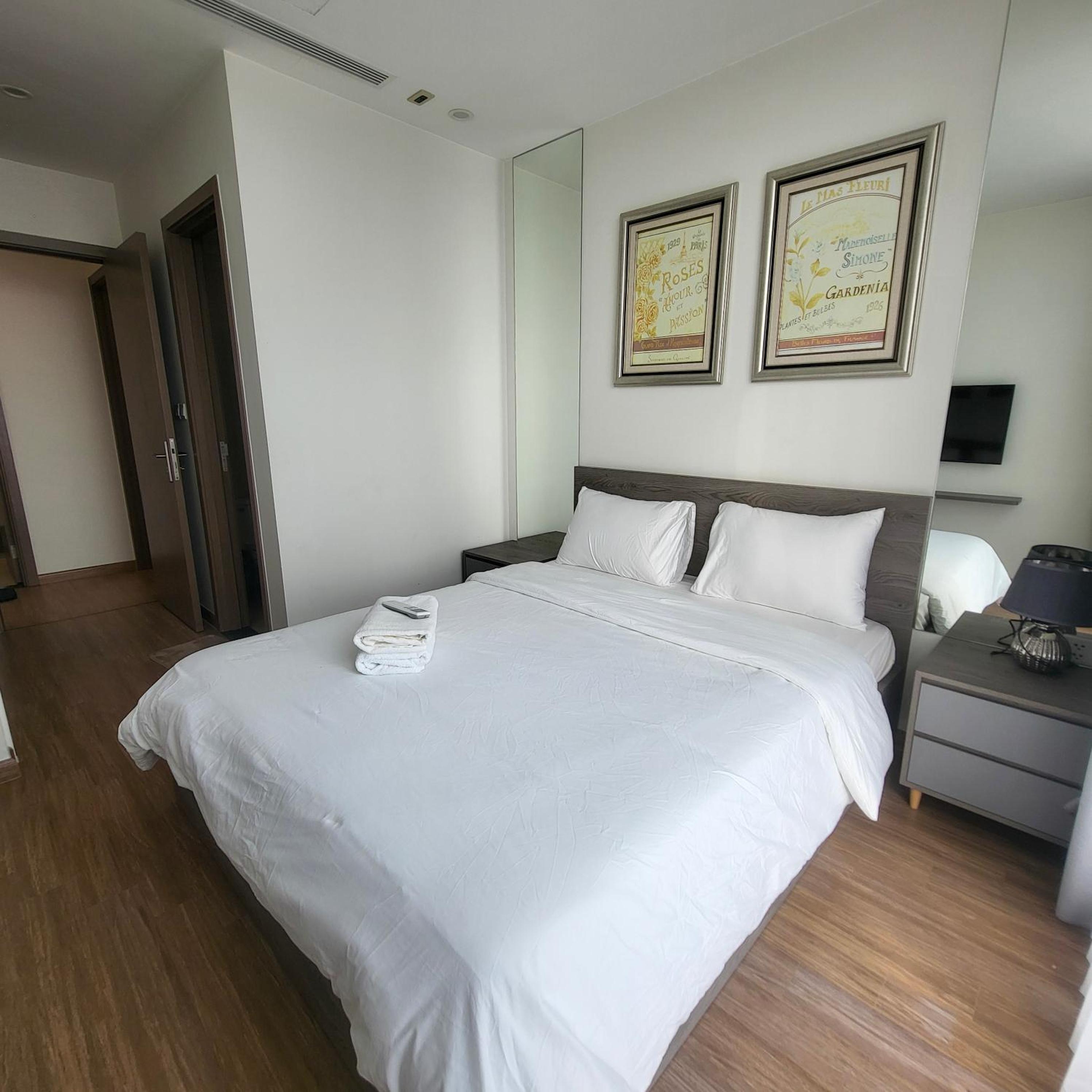 Vinhomes Sky Lake - Feria Homes