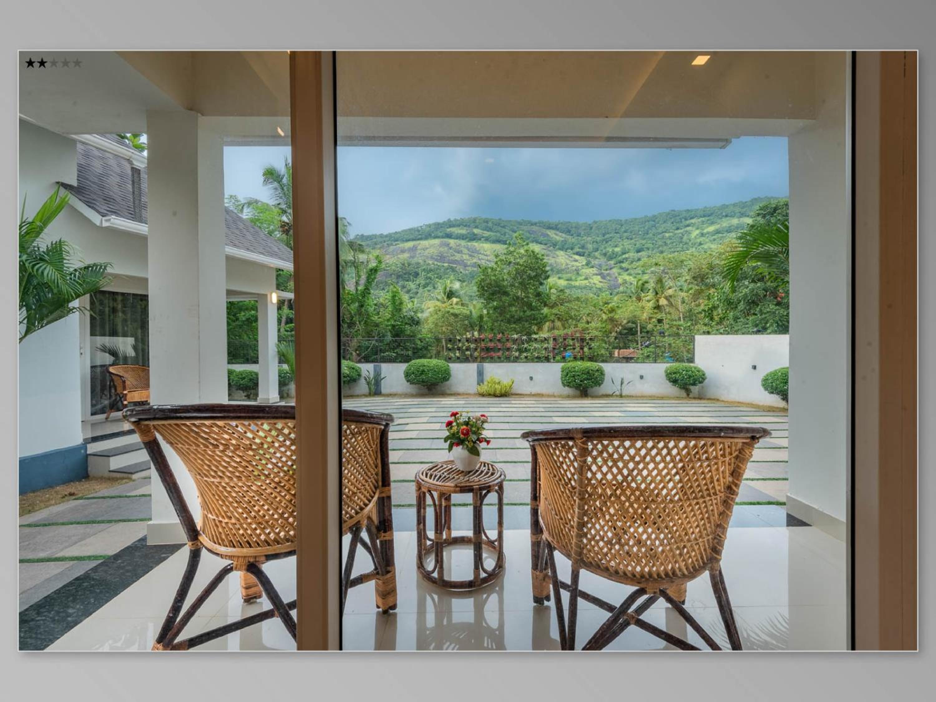 Abrigo Resorts
