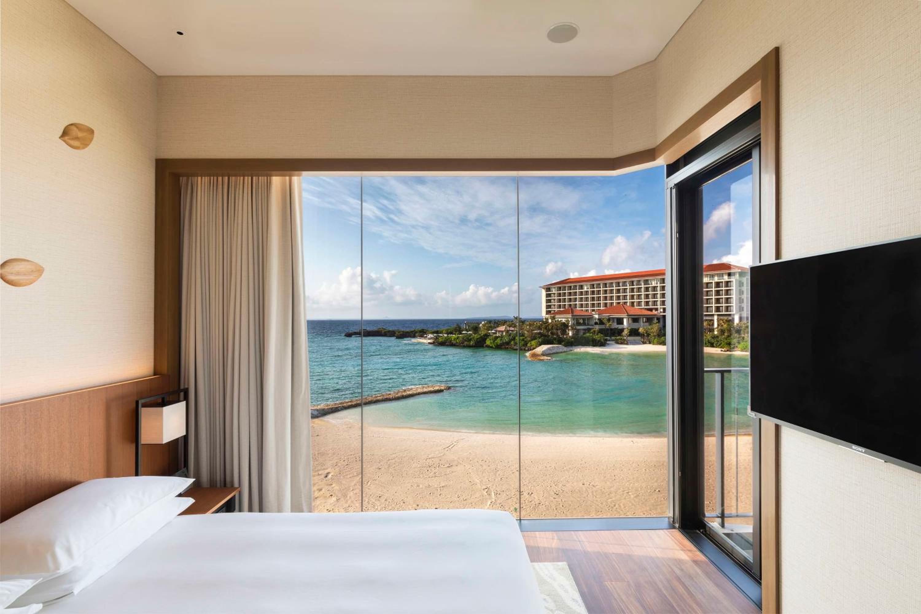 Hyatt Regency Seragaki Island Okinawa view 4