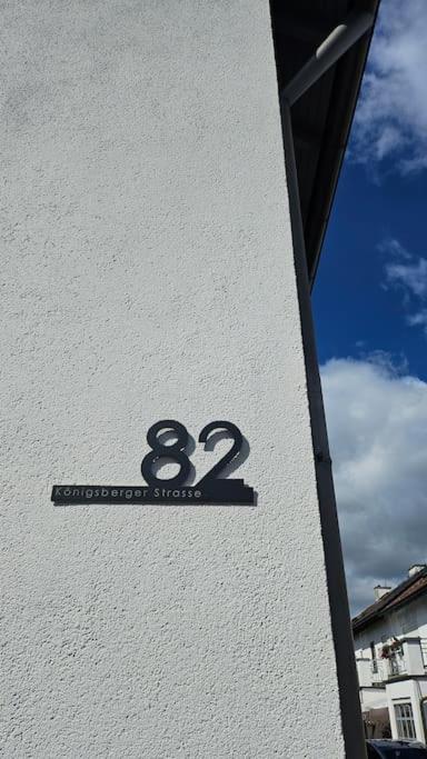 CASA8070 - Exklusive große Maisonette-Wohnung 91 qm für Familien, Gruppen, Geschäftsreisende, inklusive Parkplatz, WLAN, Kaffee und Tee, voll ausgestattet 