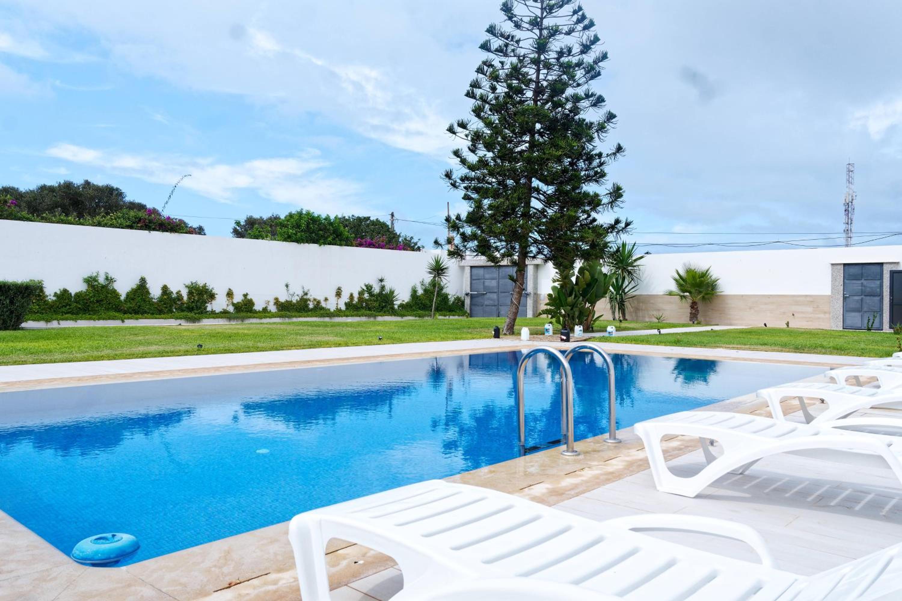 Villa Luxe Dar Bouazza - Piscine Privée - Fibre 100Mb - 3 min Plage