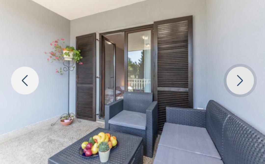 Apartment Luana