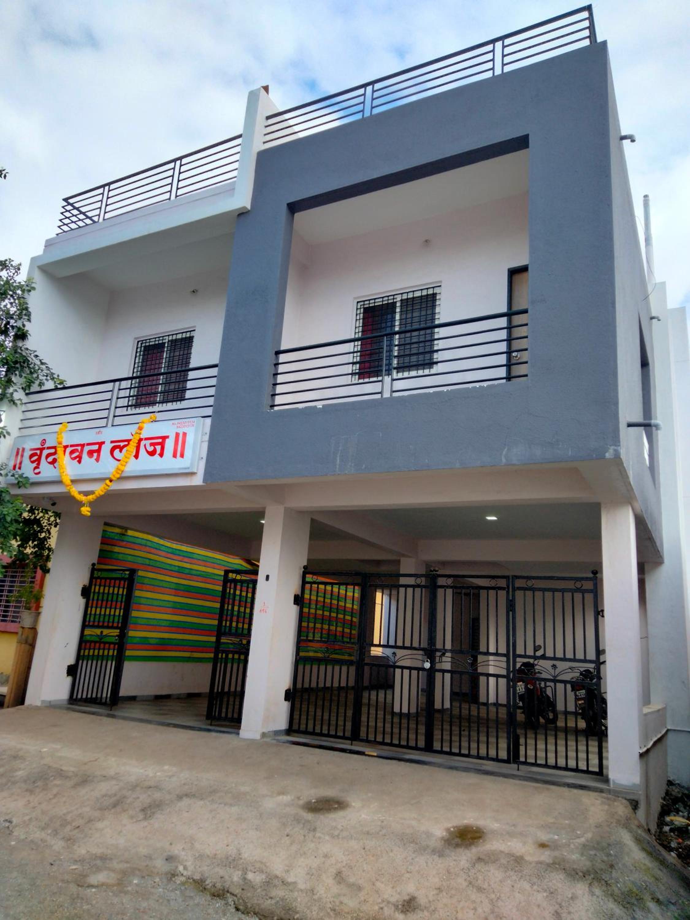 Vrundavan Lodge