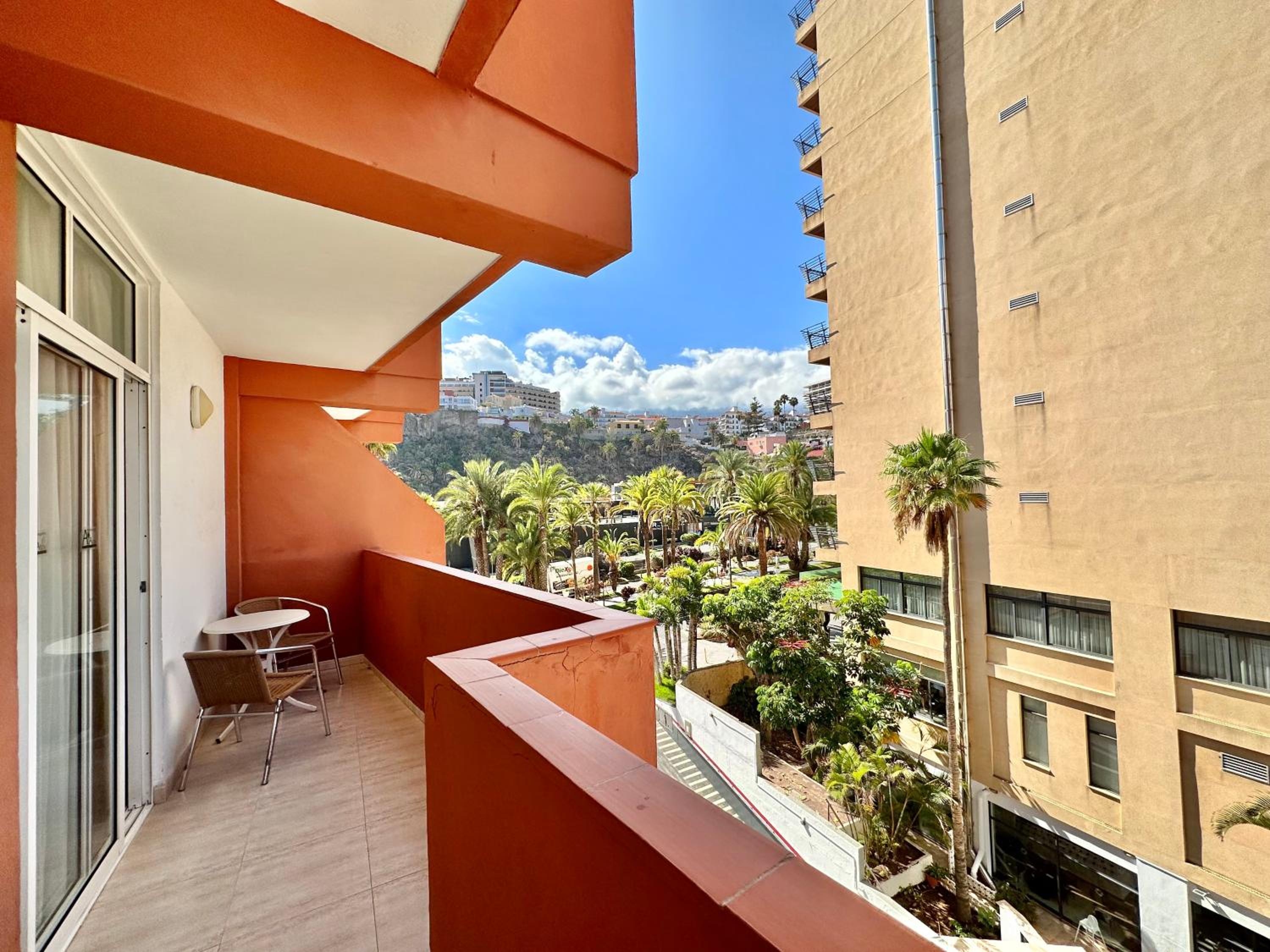 Alta Beachside Apartments