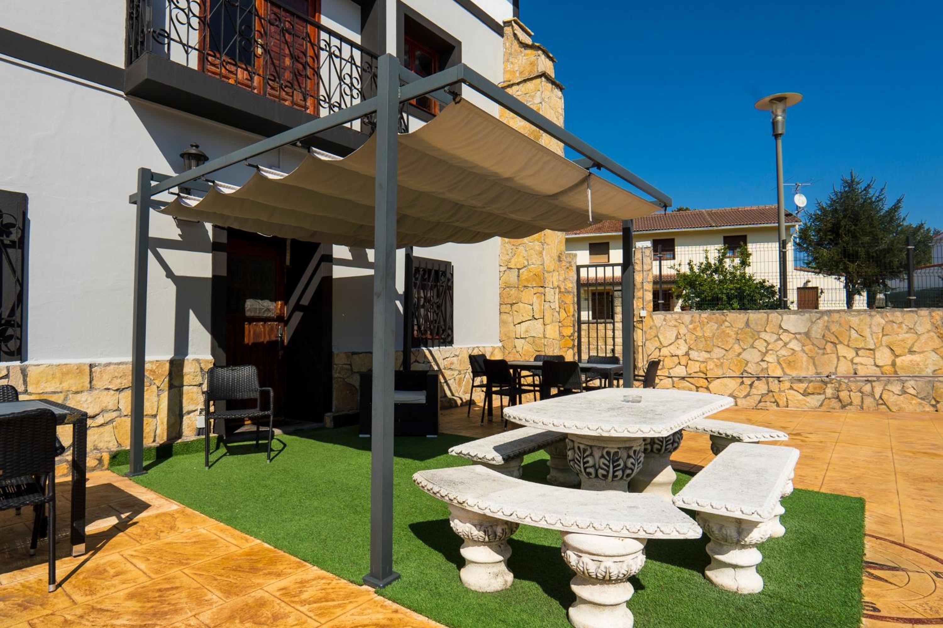 Paratene Ostatu Habitaciones