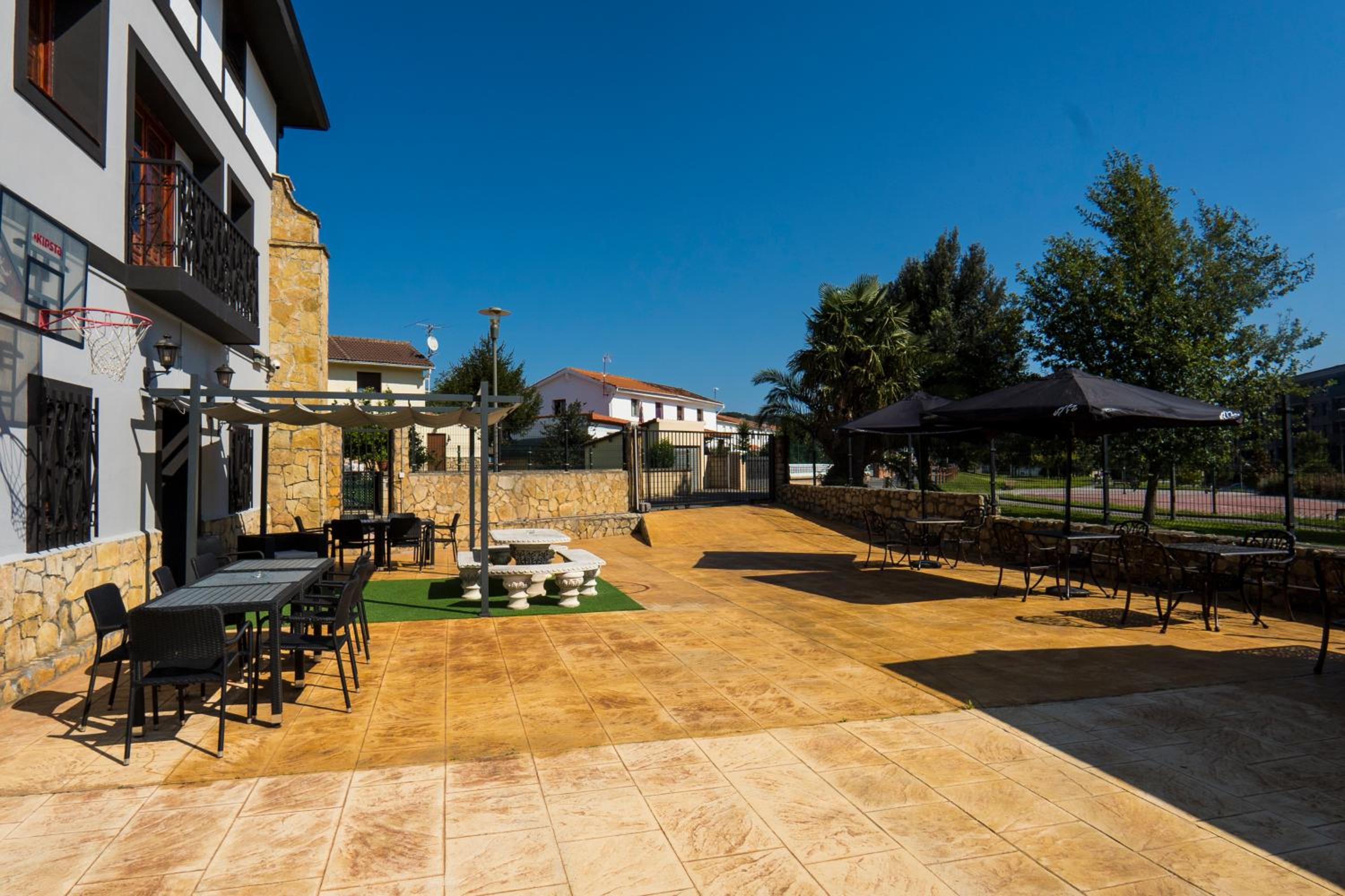 Paratene Ostatu Habitaciones