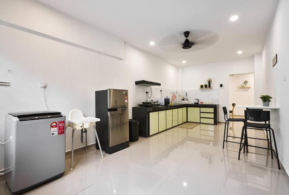 Ipoh South Homestay 8-16pax 10mins to attraction photo 8