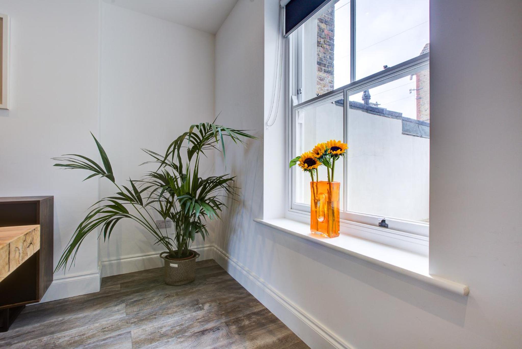 Luxury 2 Bed Apartment with Stunning Sea View Steps from Old Town and Dreamland, photo 27