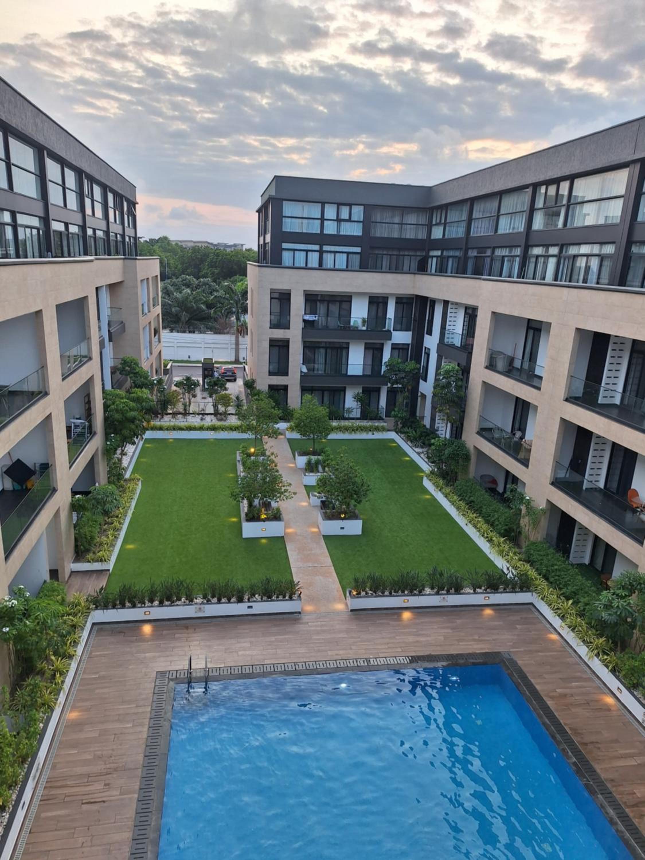 Embassy Garden Luxury