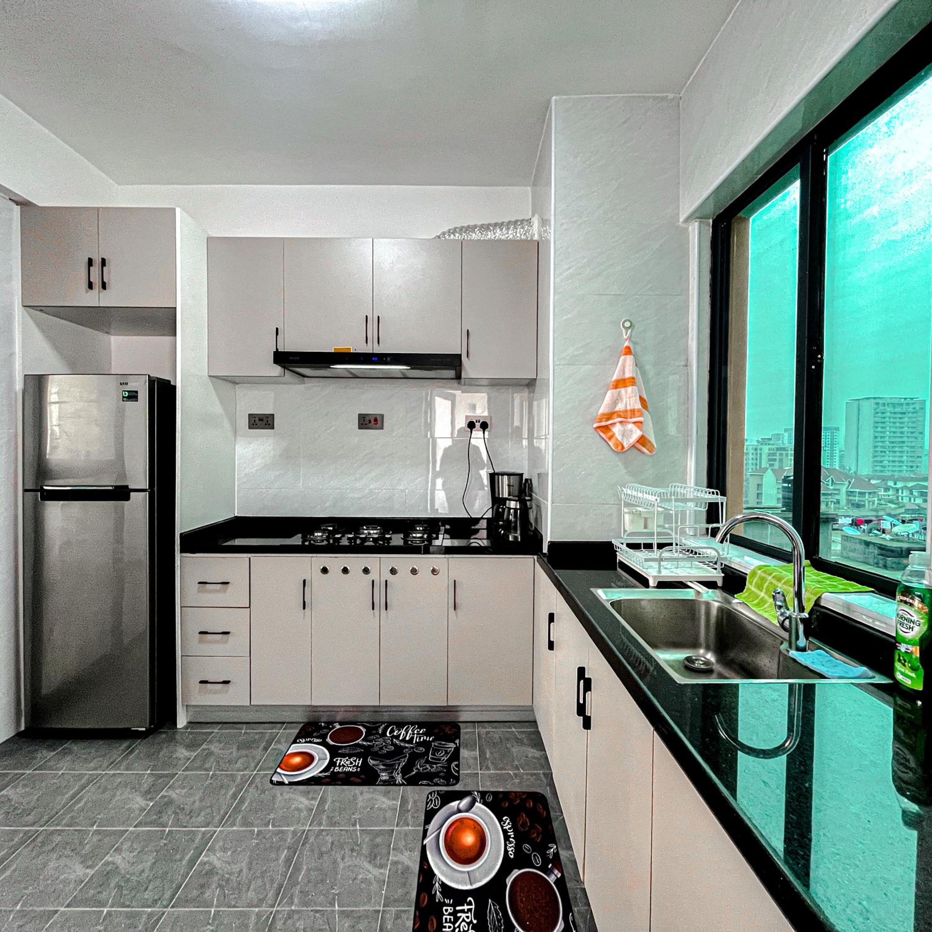 Brand New Cozy 2br Residence With Heated Pool&Gym view 5