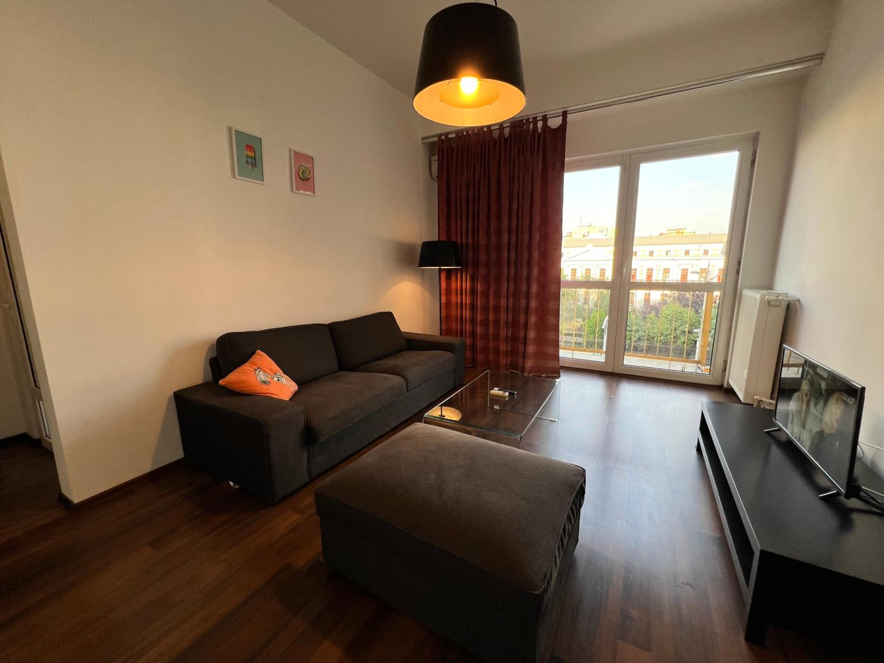 Lazy's Haven - Apt near Coltea Hospital Old Town view 2