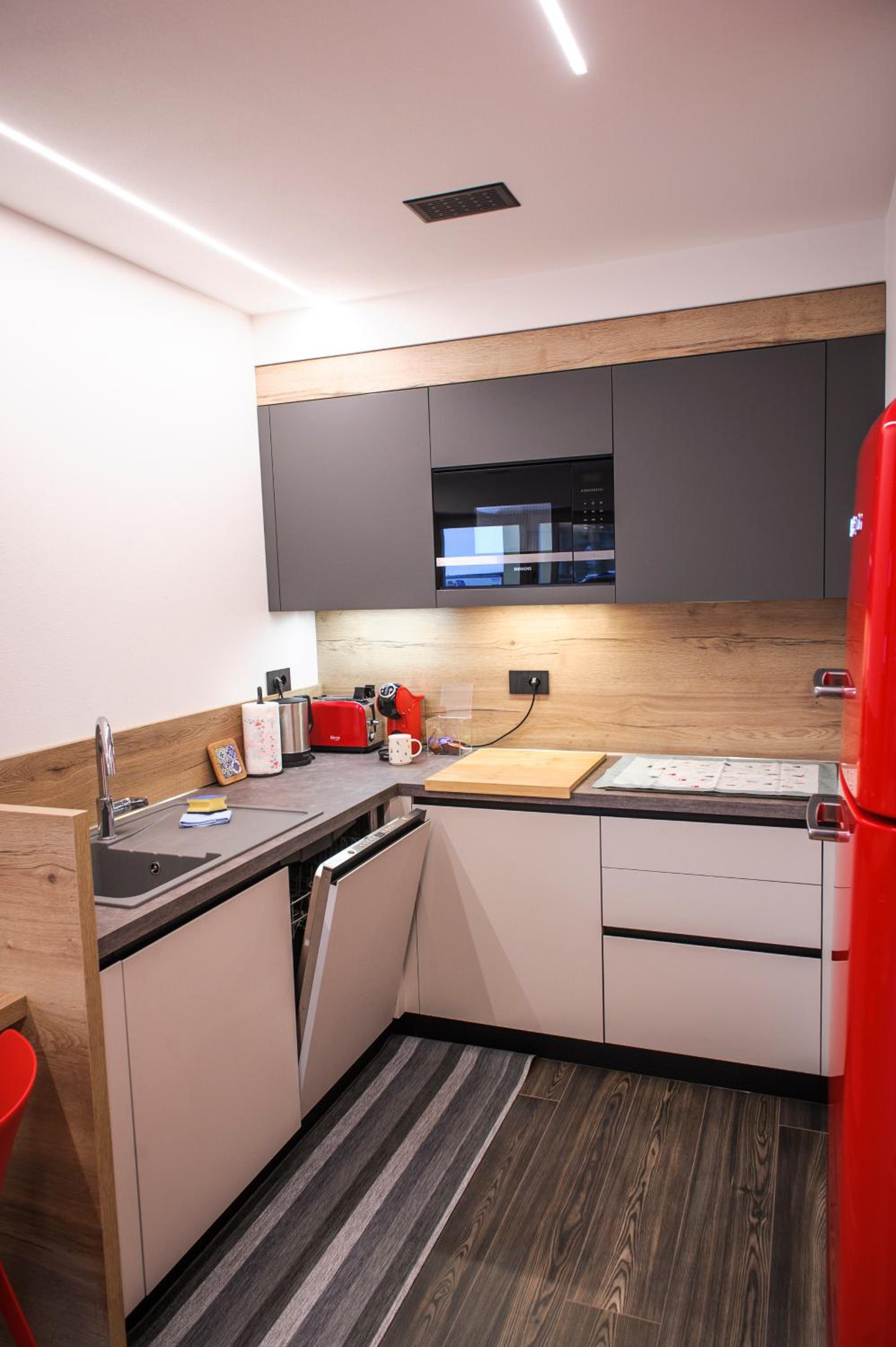Gin Luxury Apartments City Centre view 4