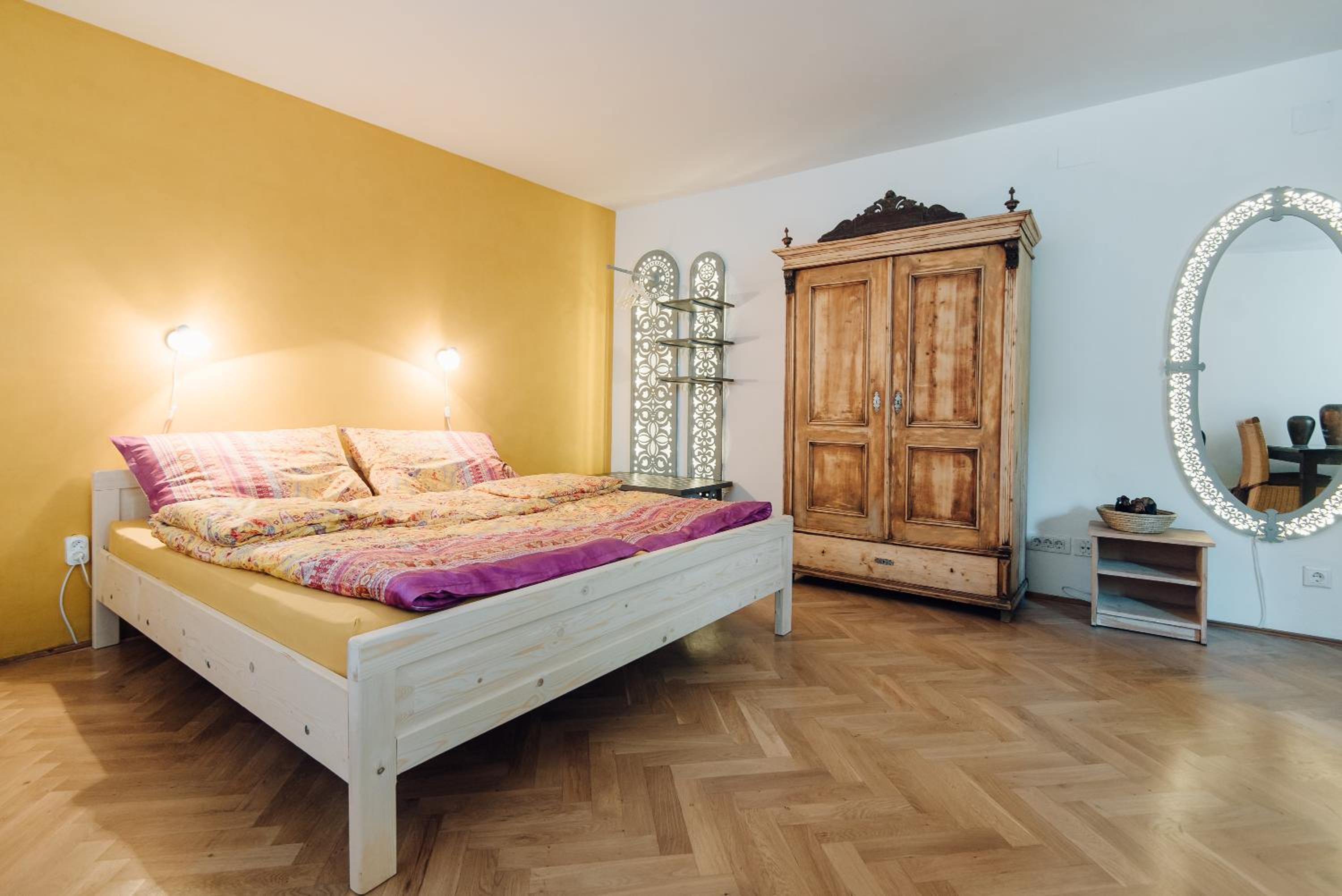 Sina's Boutique Apartment #0 view 4