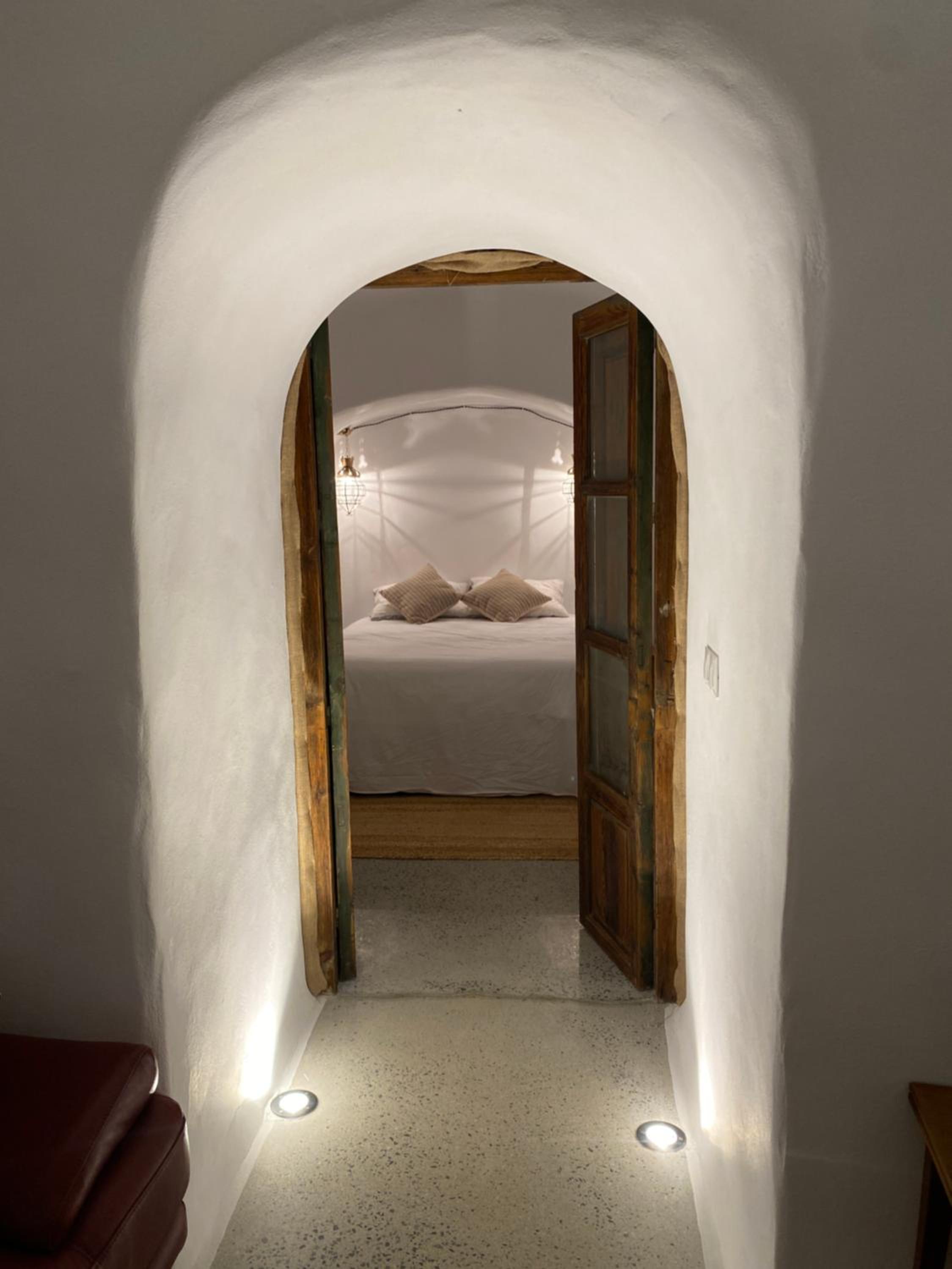 Cuevas Oro y Arcilla