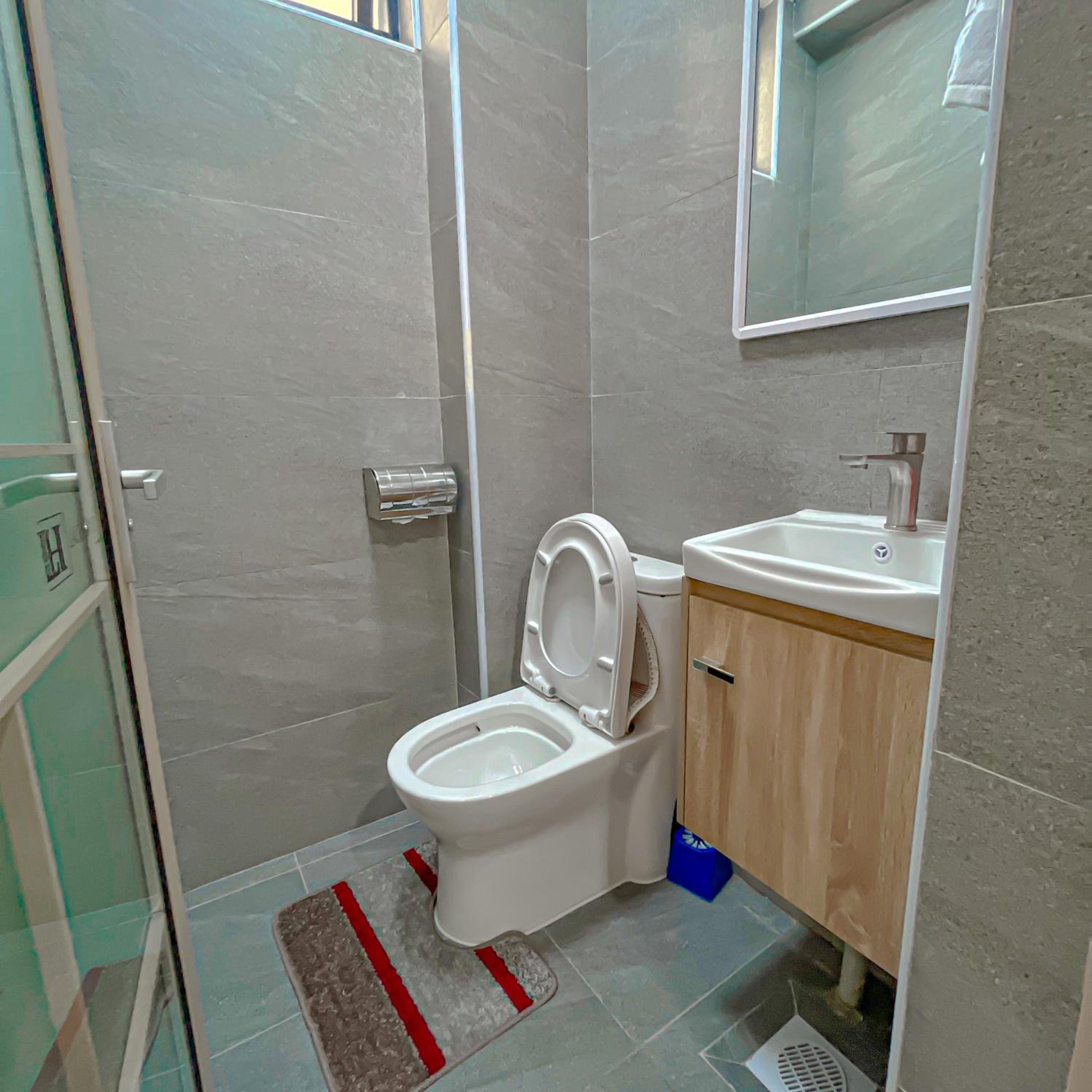 Brand New Cozy 2br Residence With Heated Pool&Gym view 3