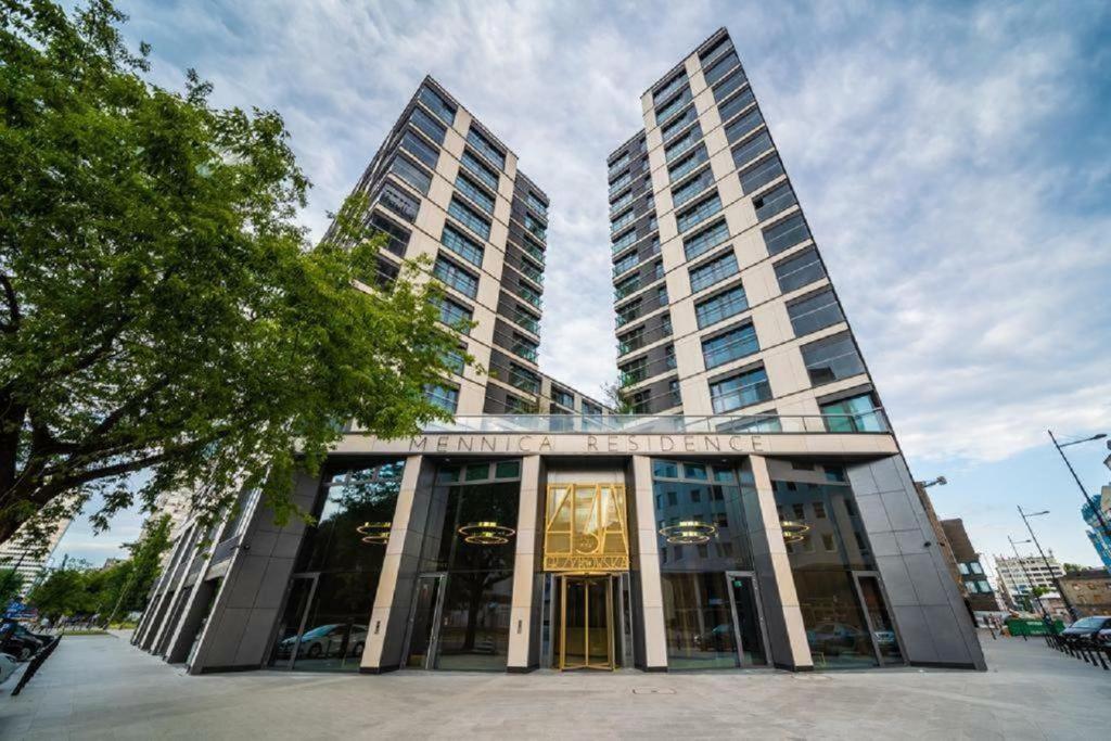 Urban Chic - Mennica Residence - Warsaw Center - For 20 Guests
