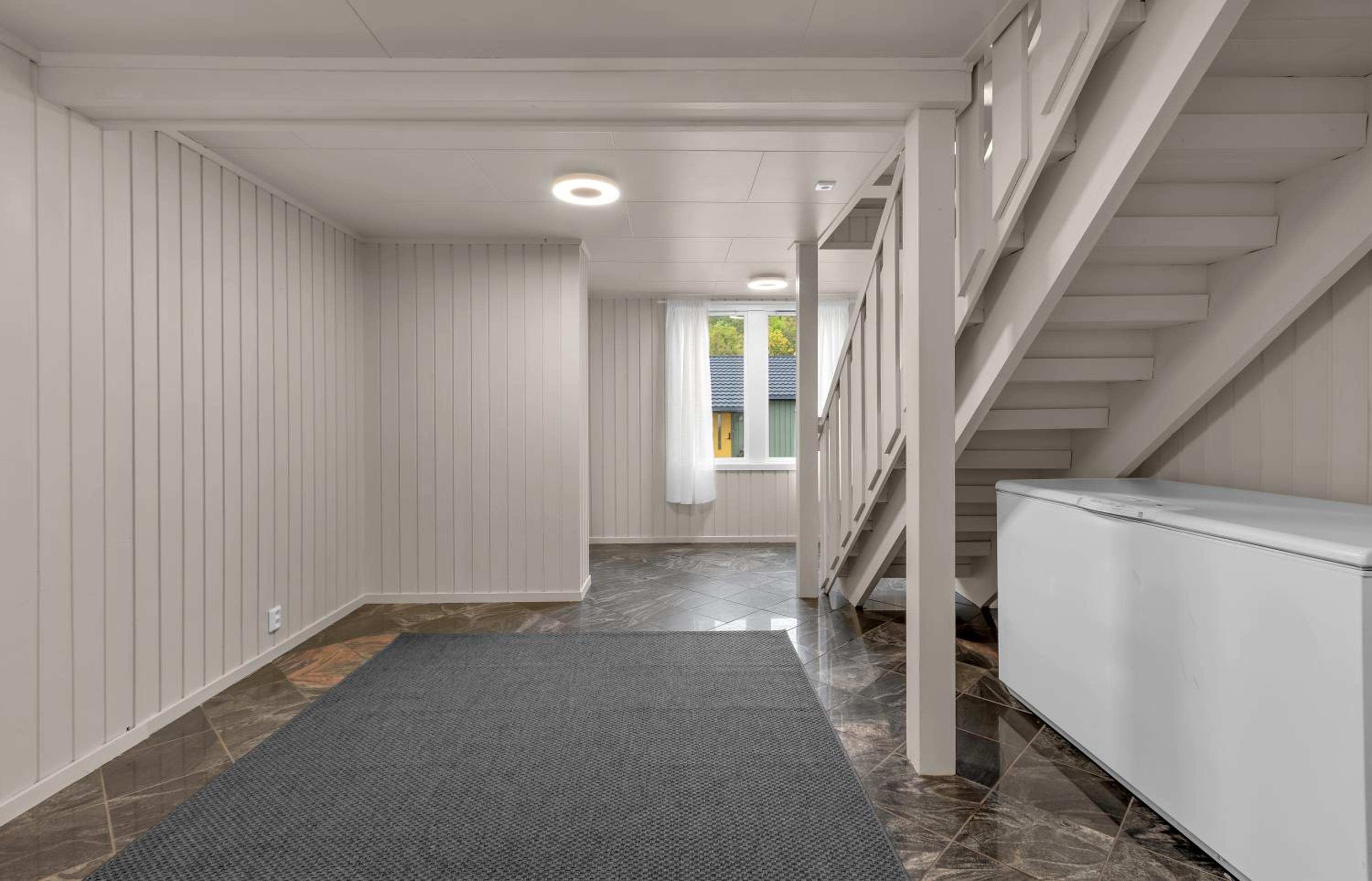 Northstay - Grimsby House, Free Parking, Sauna, Sleeps 16
