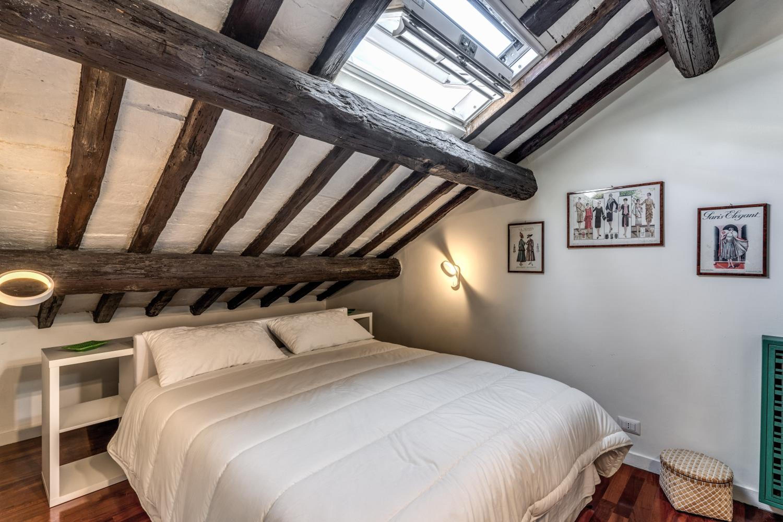 Domus in Via Del Corso