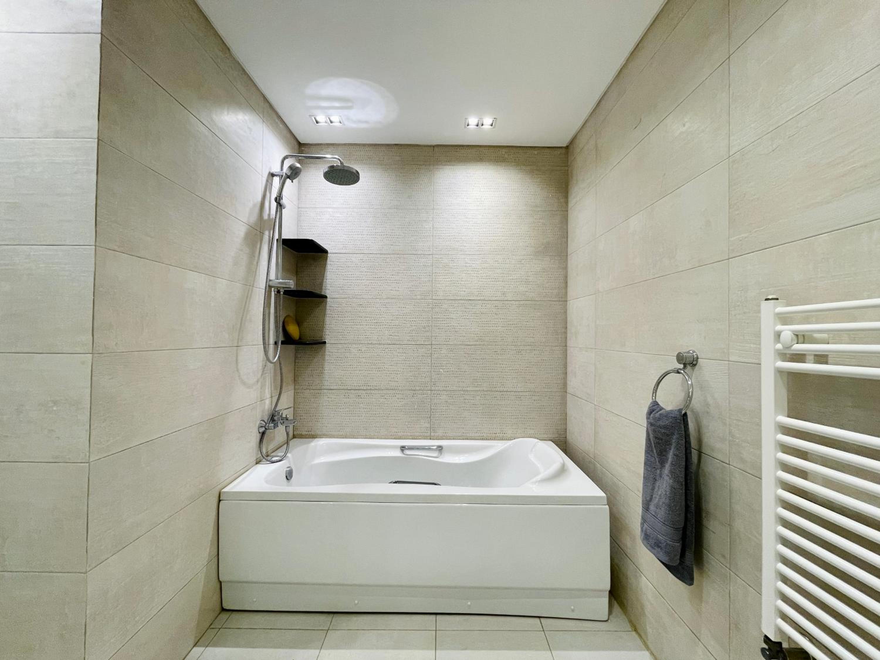 Stylish & Cozy 2BR in New Cairo