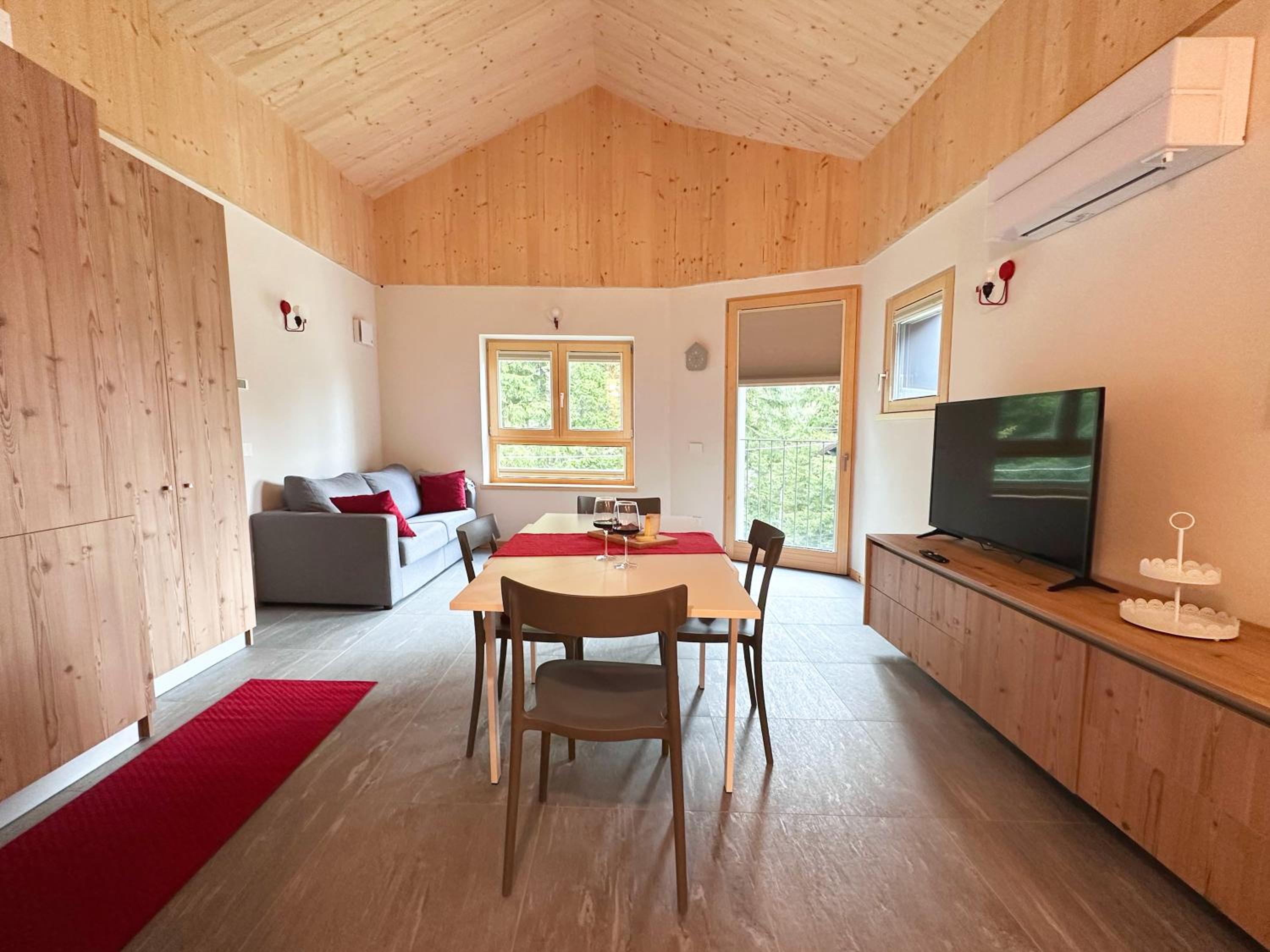 Chalet immerso nel verde photo 5