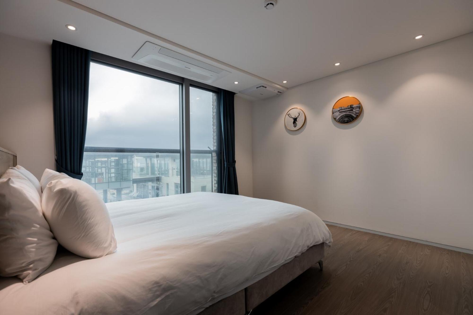 Dolphin Penthouse