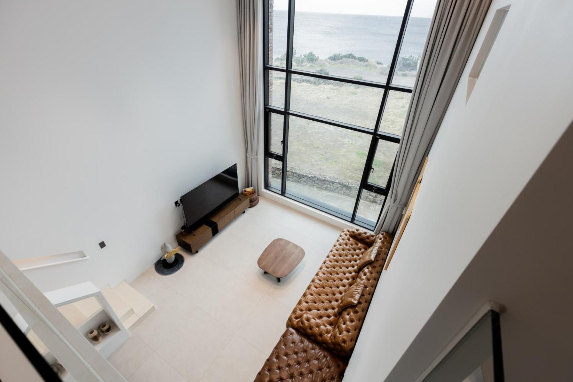 Dolphin Penthouse