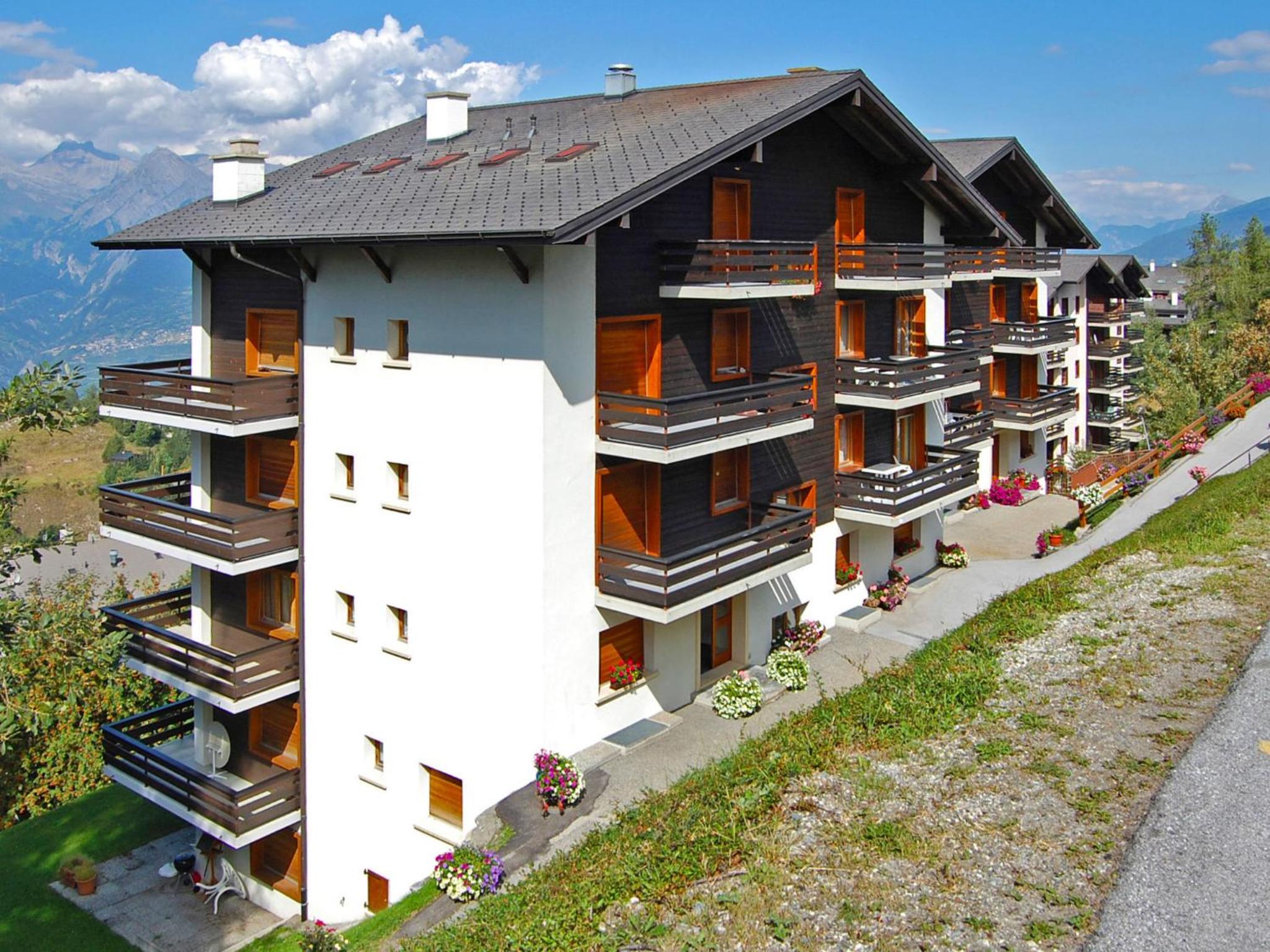 Apartment Swiss alps Cocoon Cascade 5 by Interhome