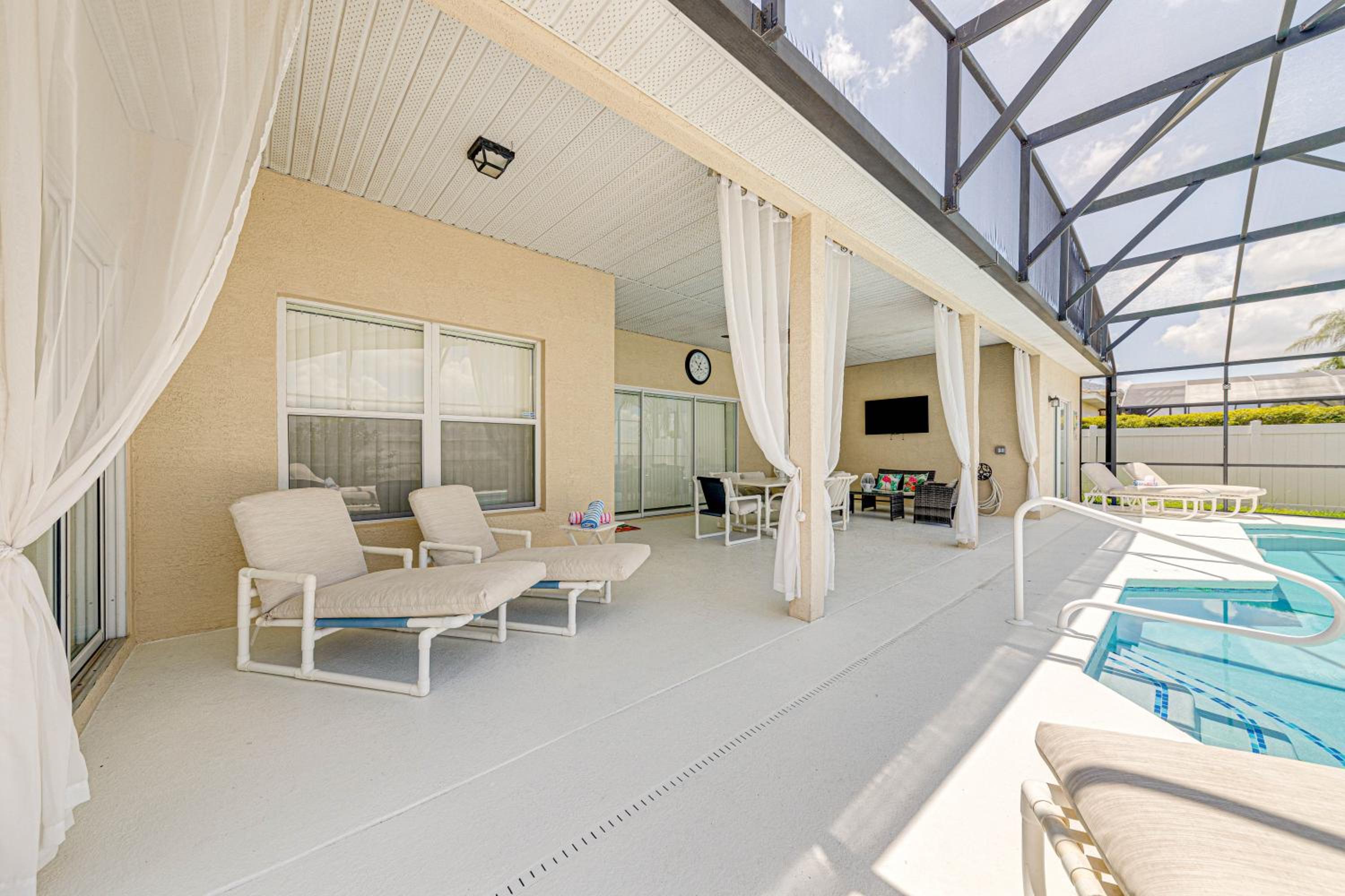 Save Big on 2024 Stays! Book Today