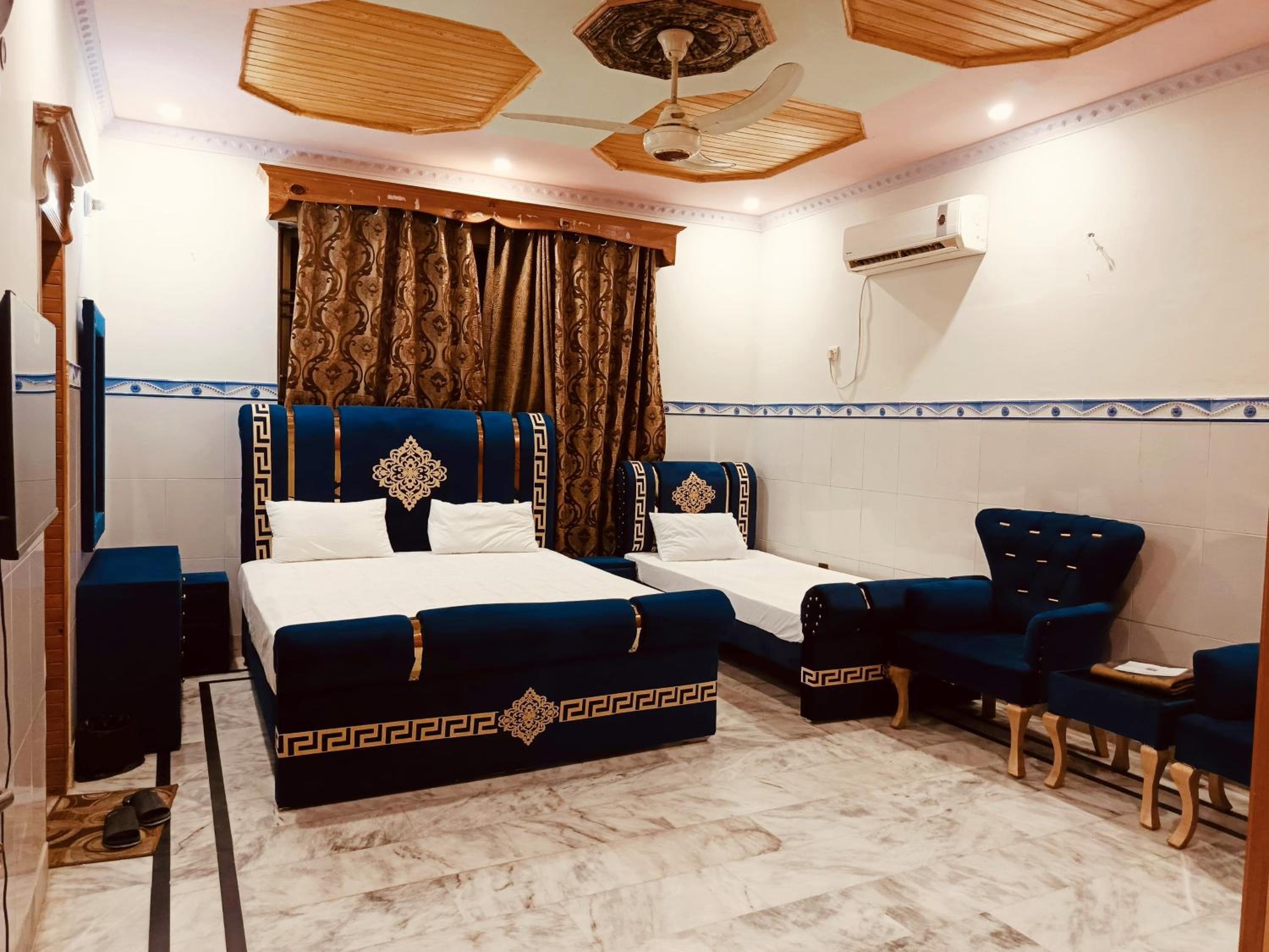 Istanbul Inn