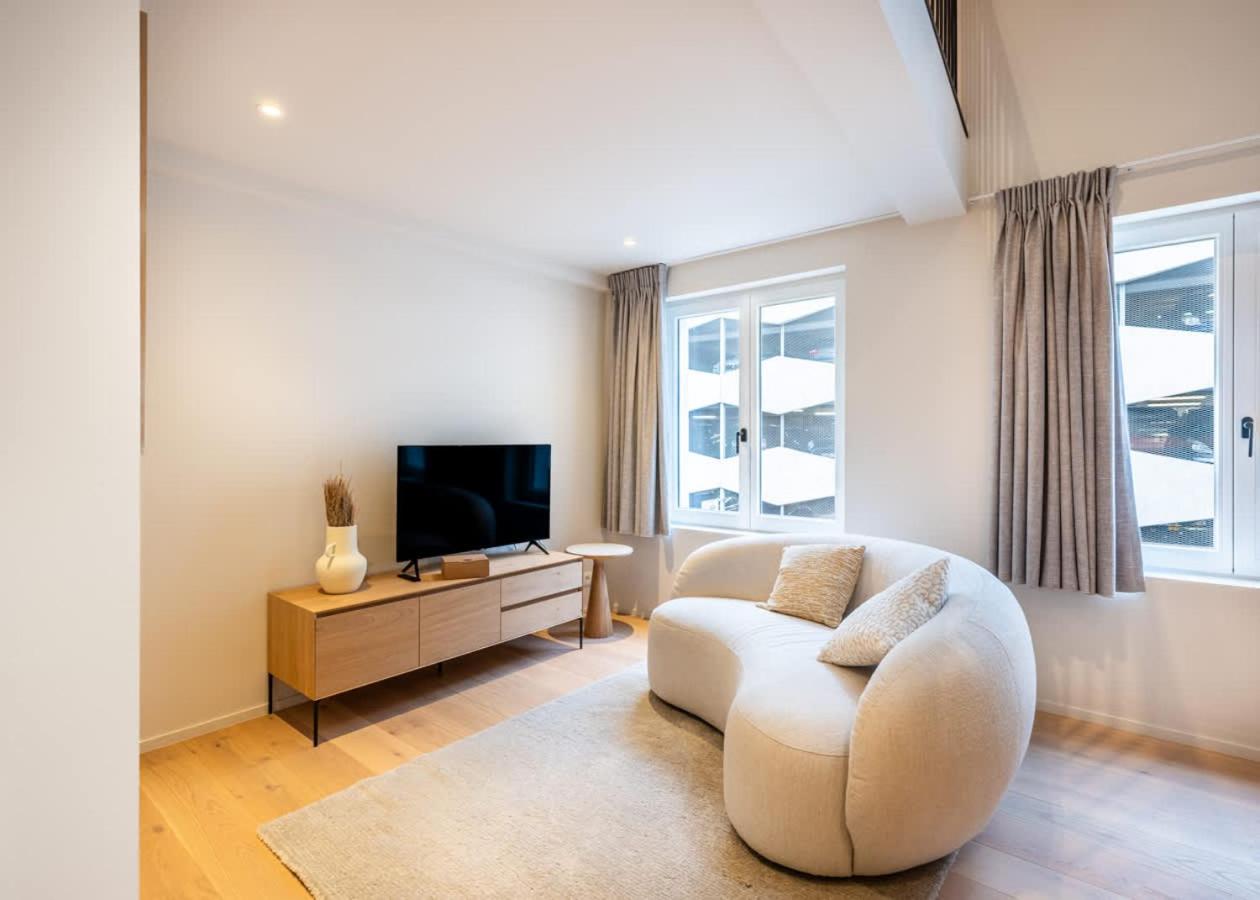 Luxurious duplex studio in prime location, heart of Ghent