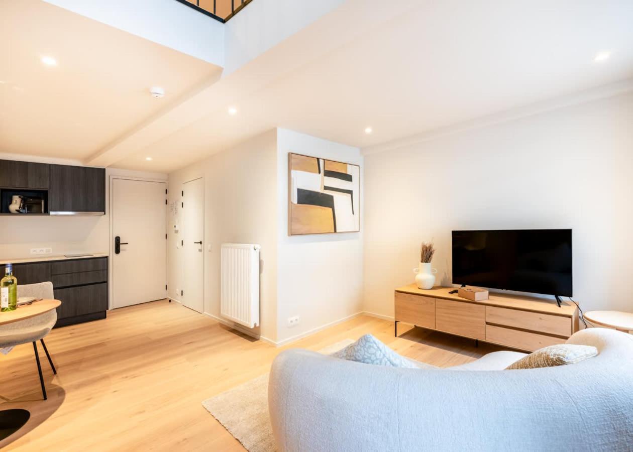 Luxurious duplex studio in prime location, heart of Ghent