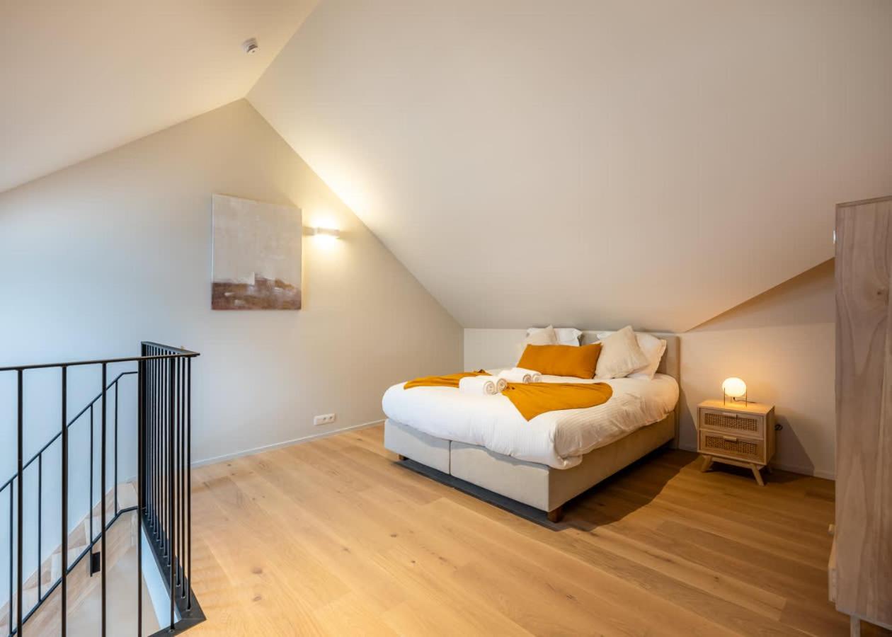 Luxurious duplex studio in prime location, heart of Ghent